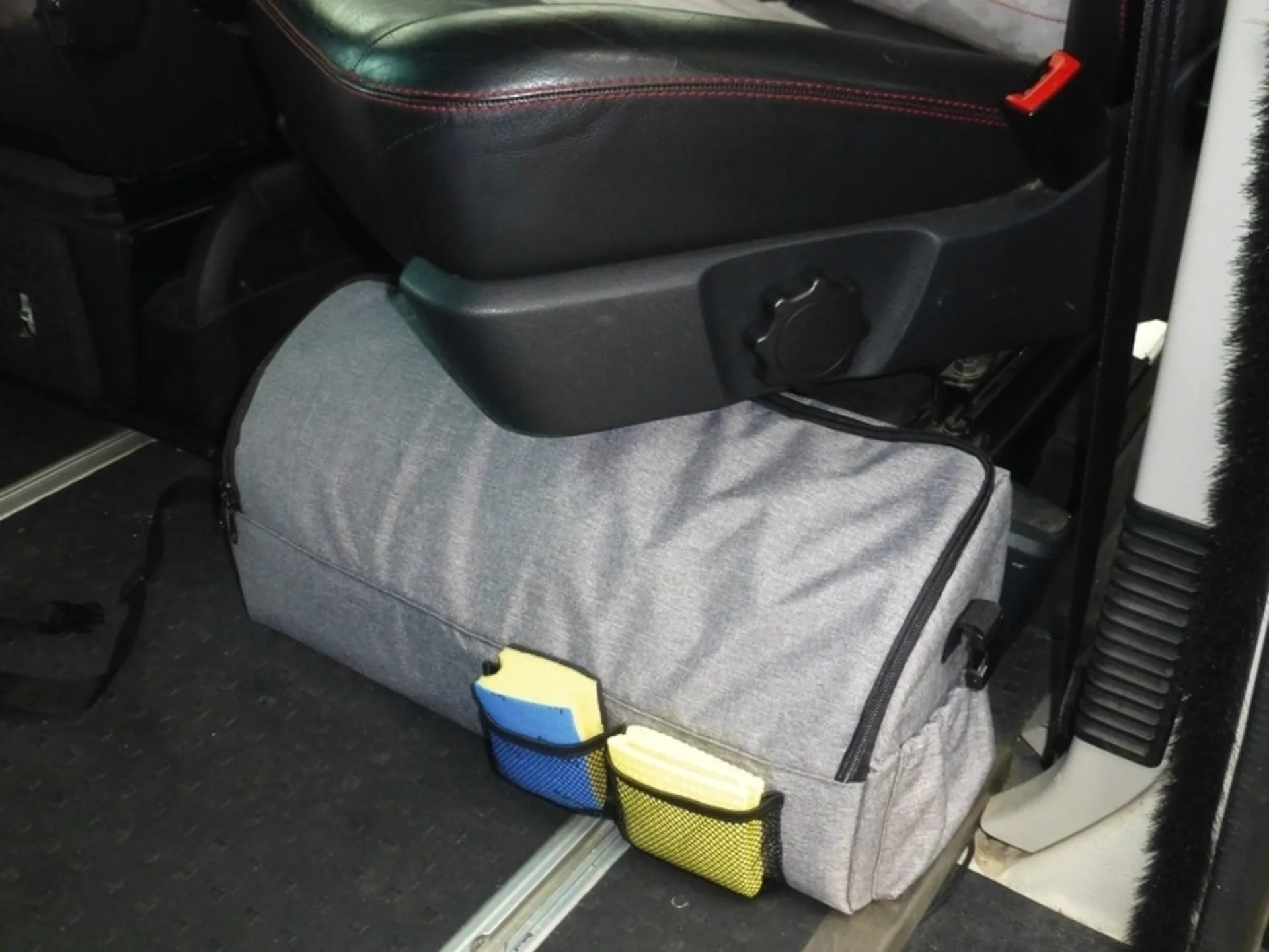HOLIDAY TRAVEL Picknick- und Geschirrtasche HOLIDAY TRAVEL Picknick- und Geschirrtasche