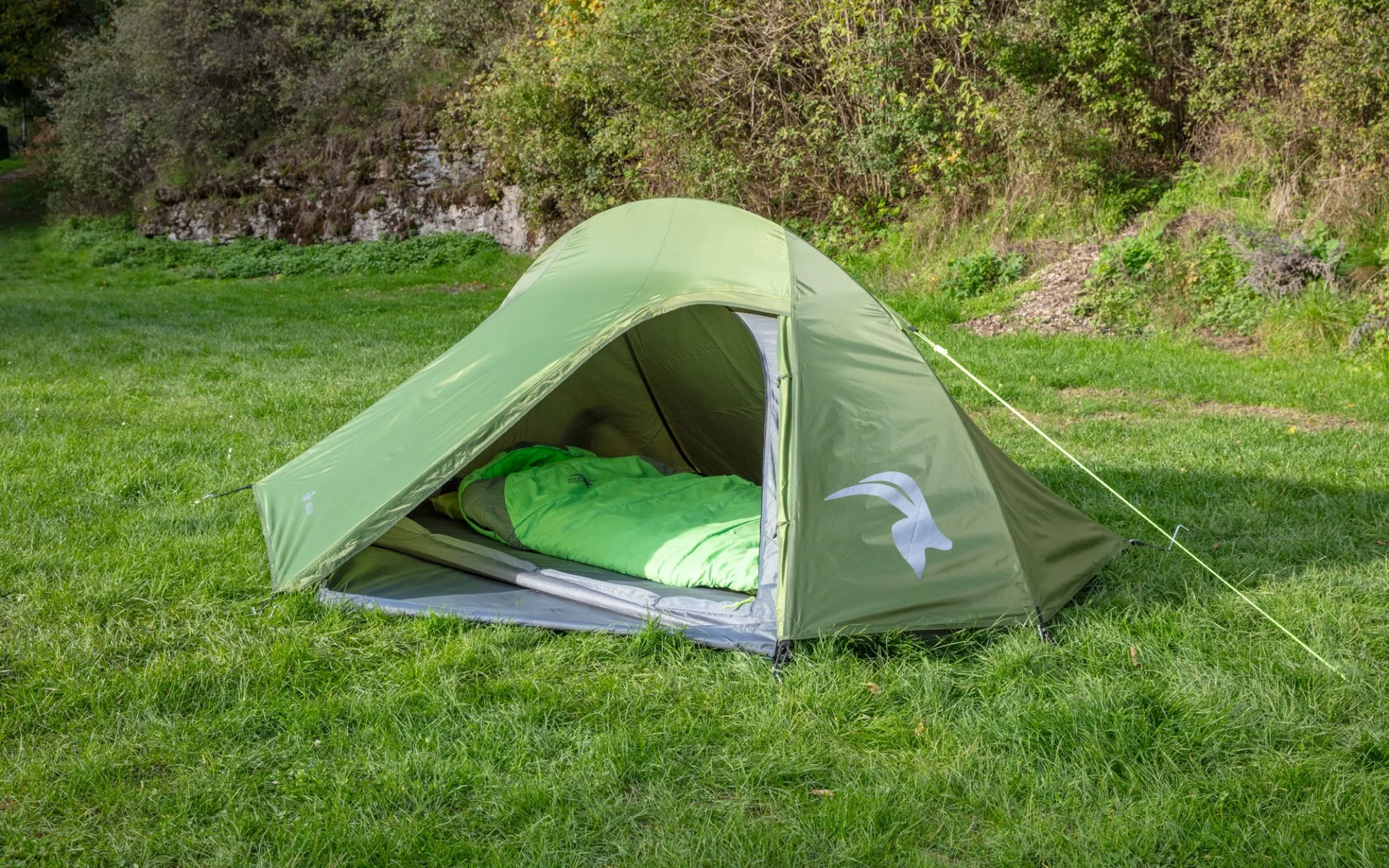 Mountain Guide Nola II Alu Trekkingzelt dunkelgrün für 2 Personen