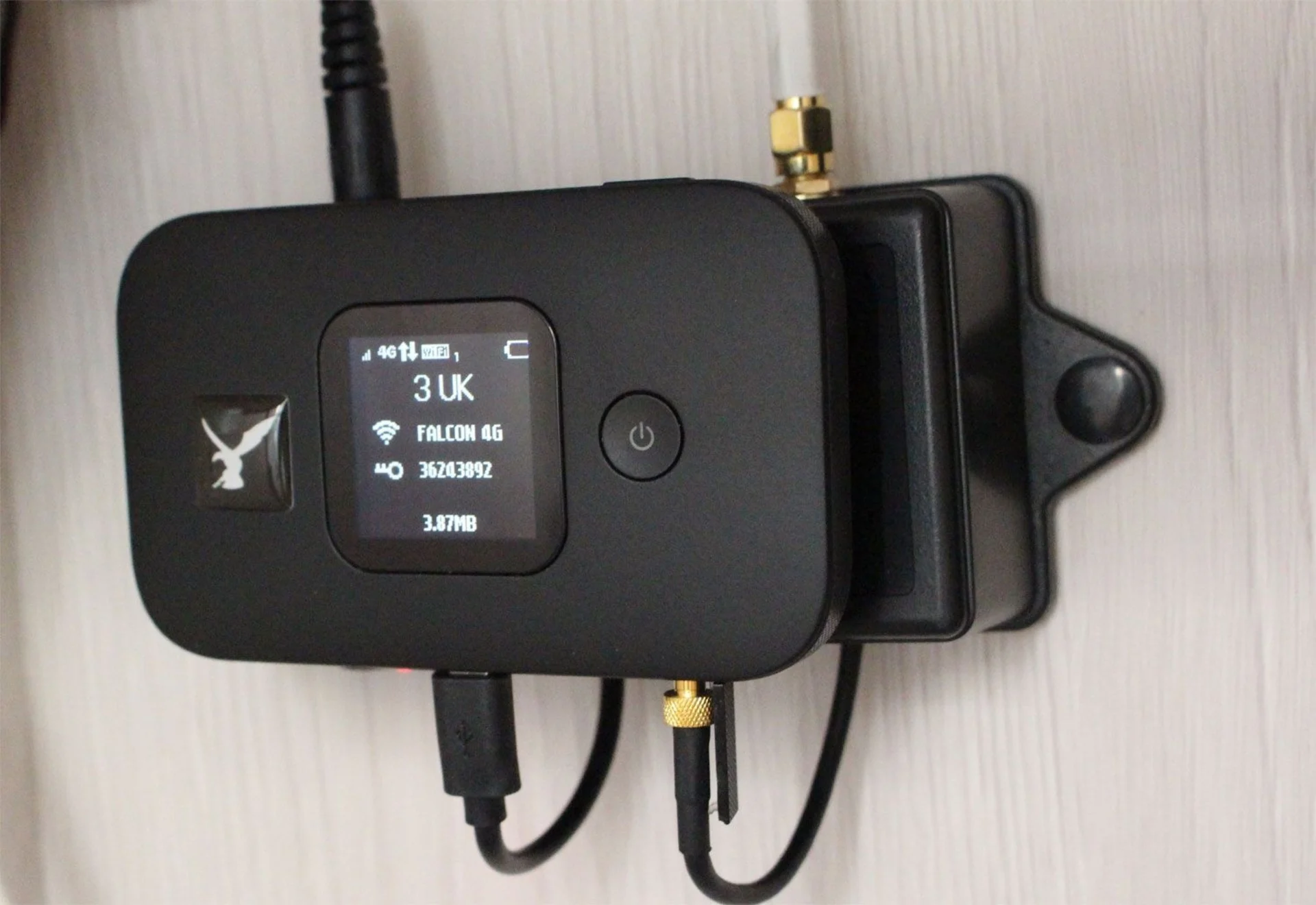 Falcon LTE 4G DTV Combo Internet Terrestre Ante