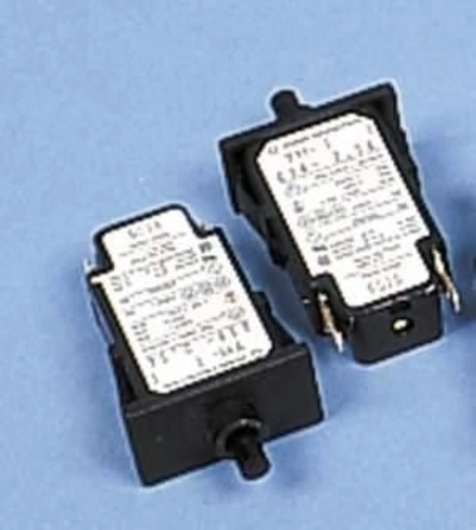 Sicherungsautomatik 16 Ampere für 12/230 Volt Schalttafeleinbau