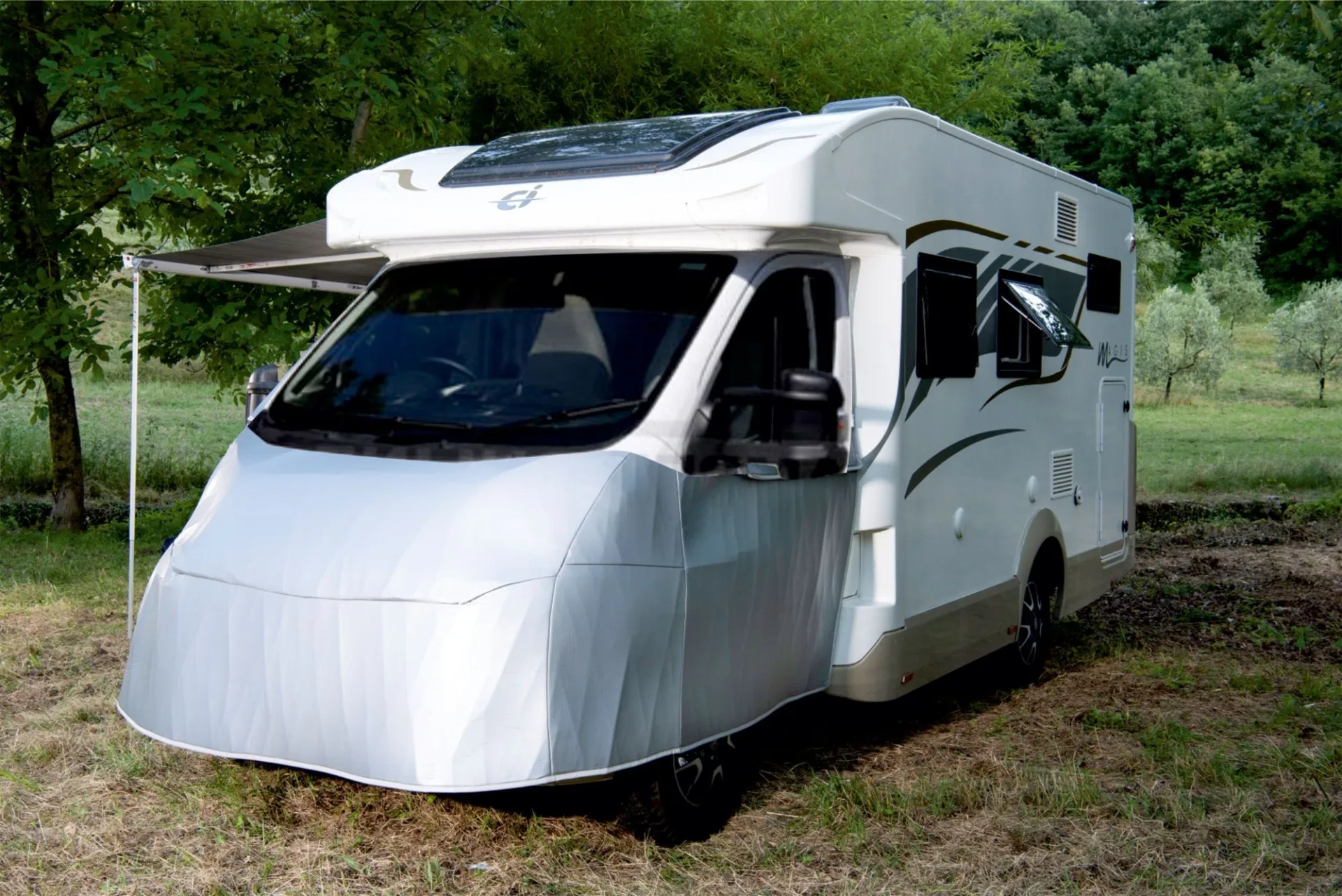 Tapis isolant extérieur Ideatermica AP Base pour le capot du Ford Transit troisième génération