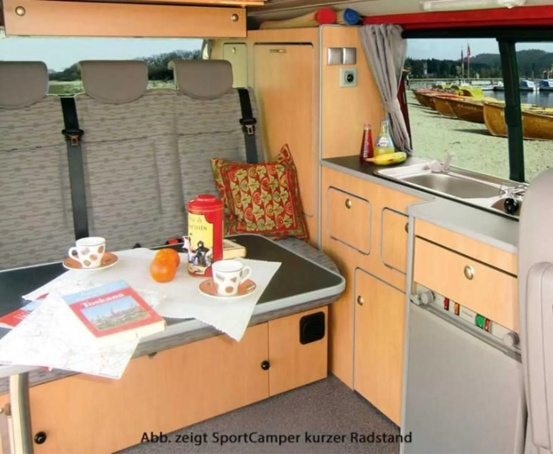 Möbelzeile für VW T6/T5 langer Radstand Sportcamper in Holzdekor Apfel Schichtstoff mit eingebauter Technik