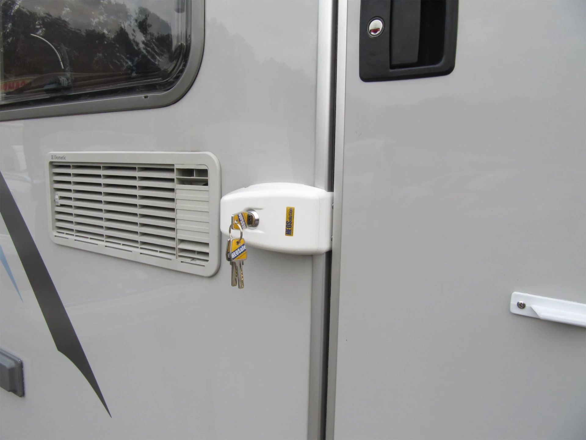 HEOSafe Door Frame Lock