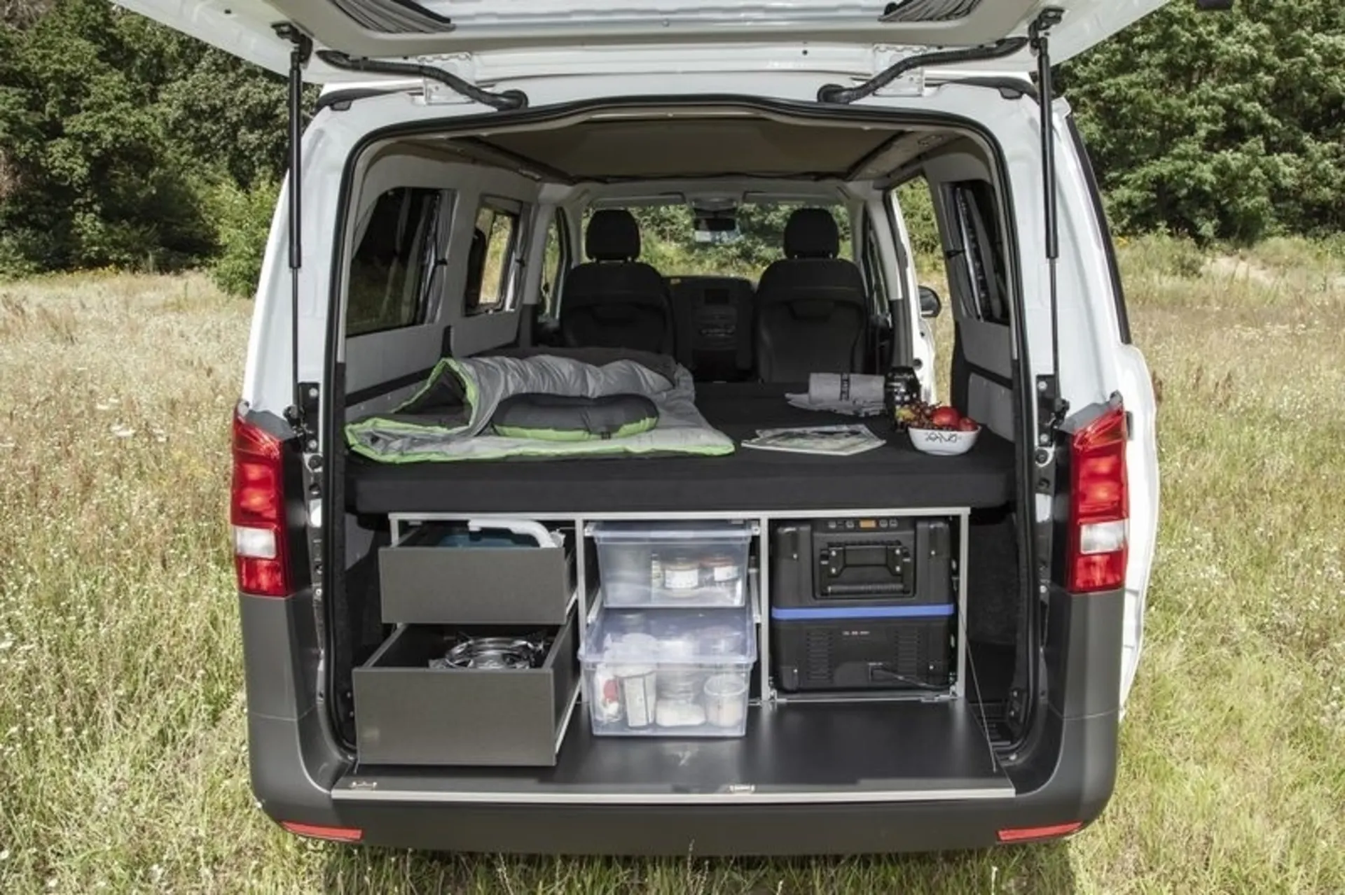 Reimo CampingBox für VW T6.1/T6/T5 und Mercedes Benz Vito mit Weekender Sitzbank