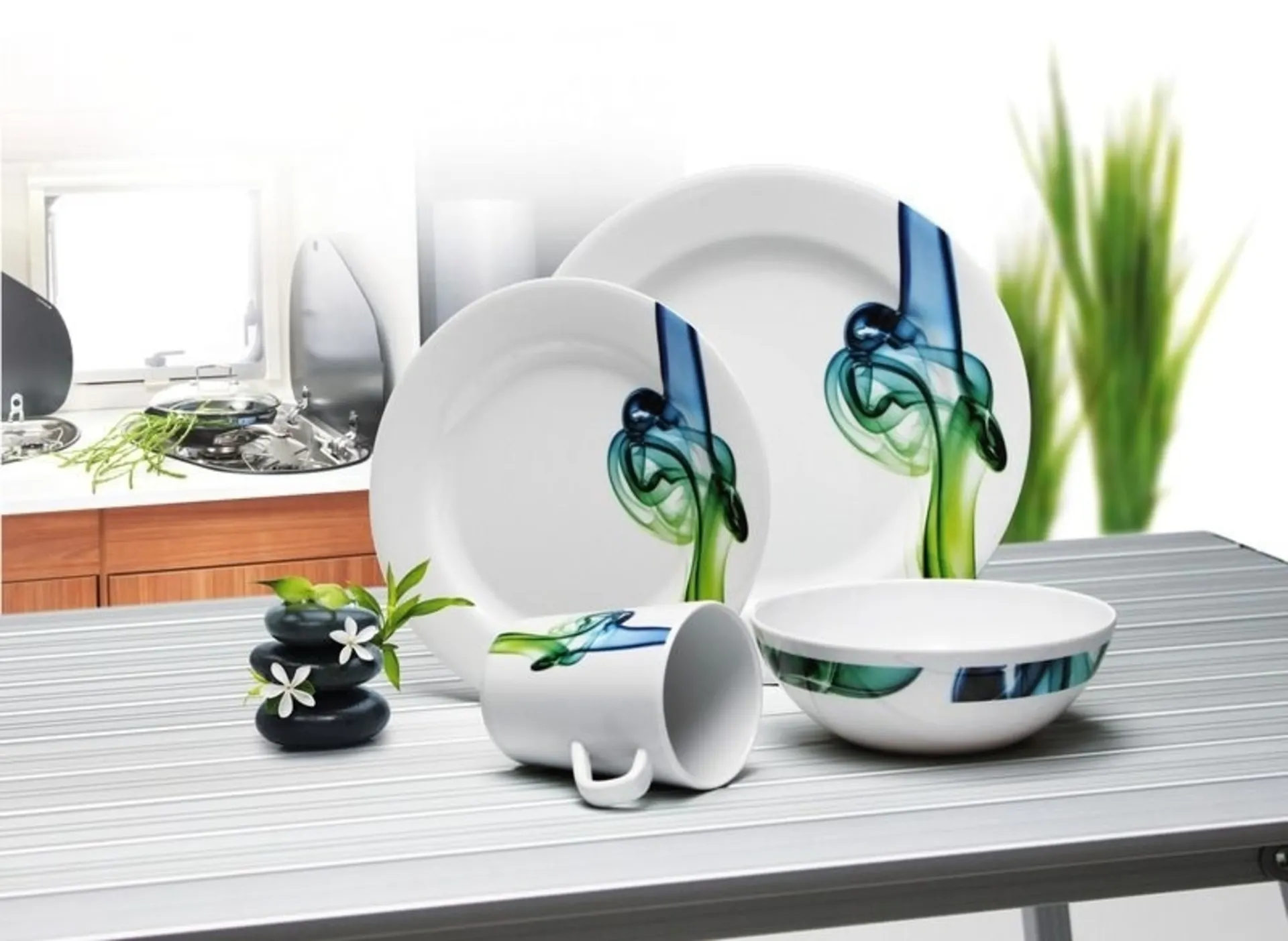 Set de vaisselle en mélamine LUCCA pour 4 personnes