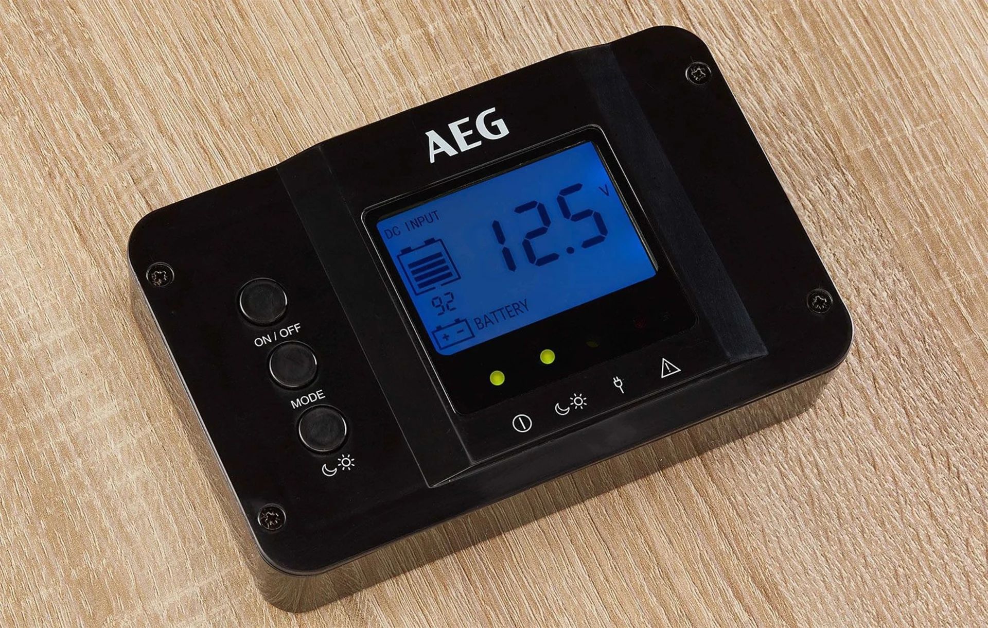 AEG Sinus convertisseur de tension 12 V à 220 V - 1 500 W