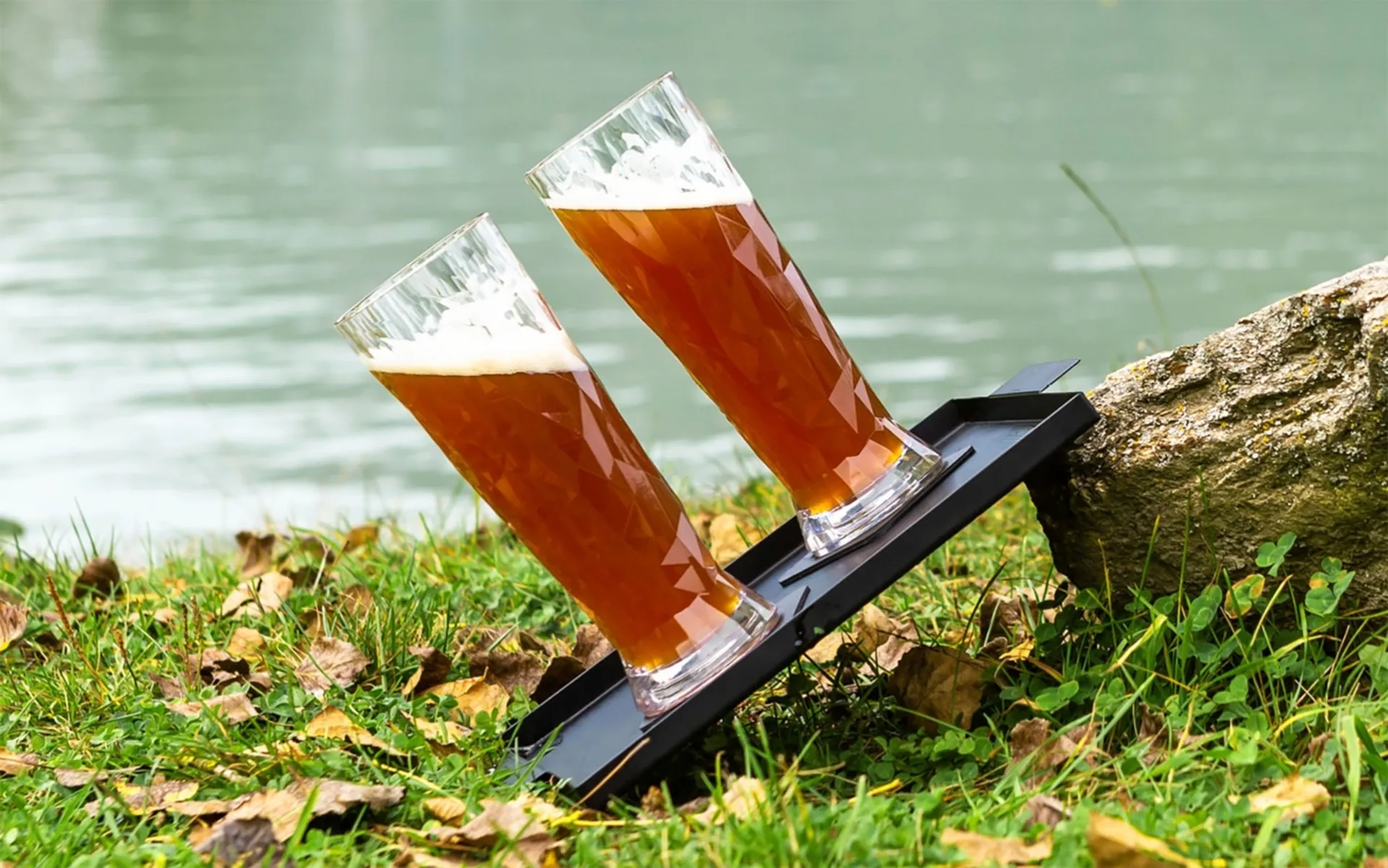 silwy® Magnet-Bier-Kunststoffgläser inkl. Metall-Nano-Gel-Pad 2 Stk. (500 ml)