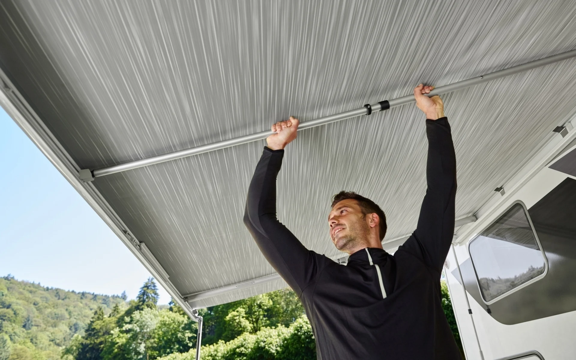 Thule Tension Rafter Spannstange Universal G2 für Omnistor 8000 Thule Tension Rafter Spannstange Universal G2 für Omnistor 8000