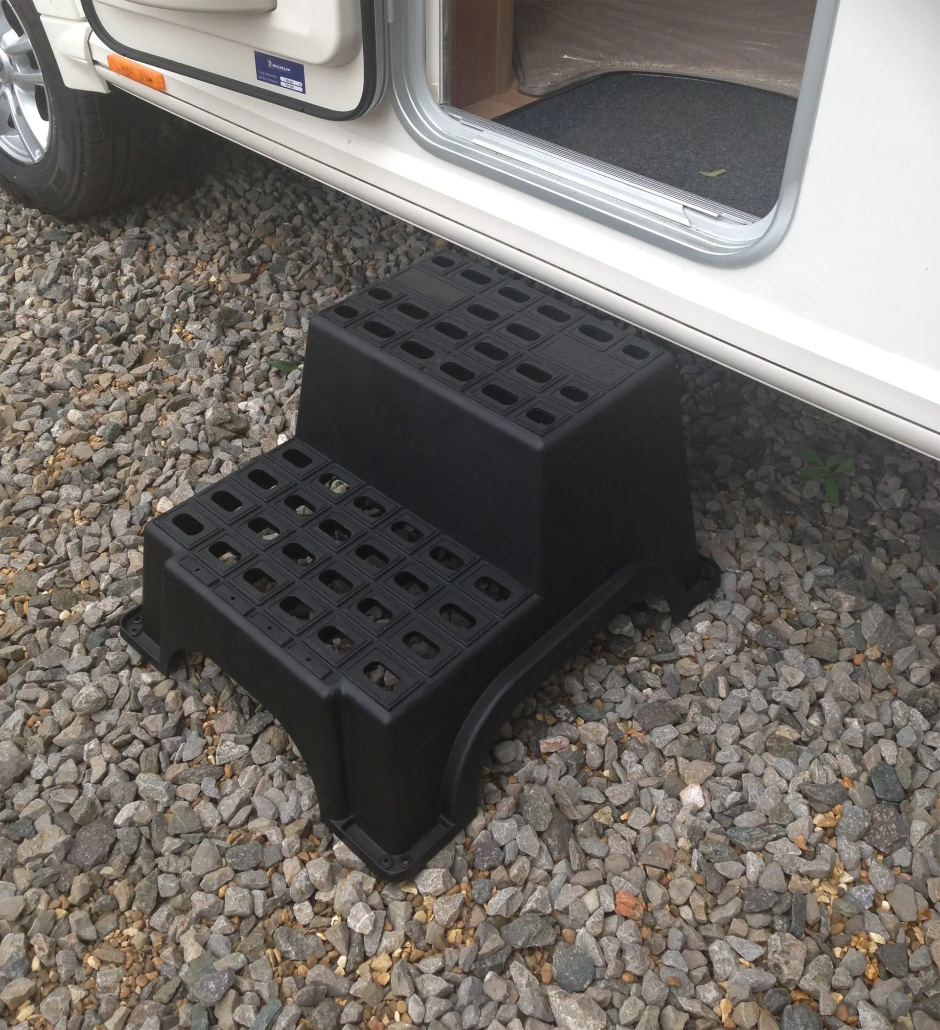 Milenco MGI Doppeltrittstufe