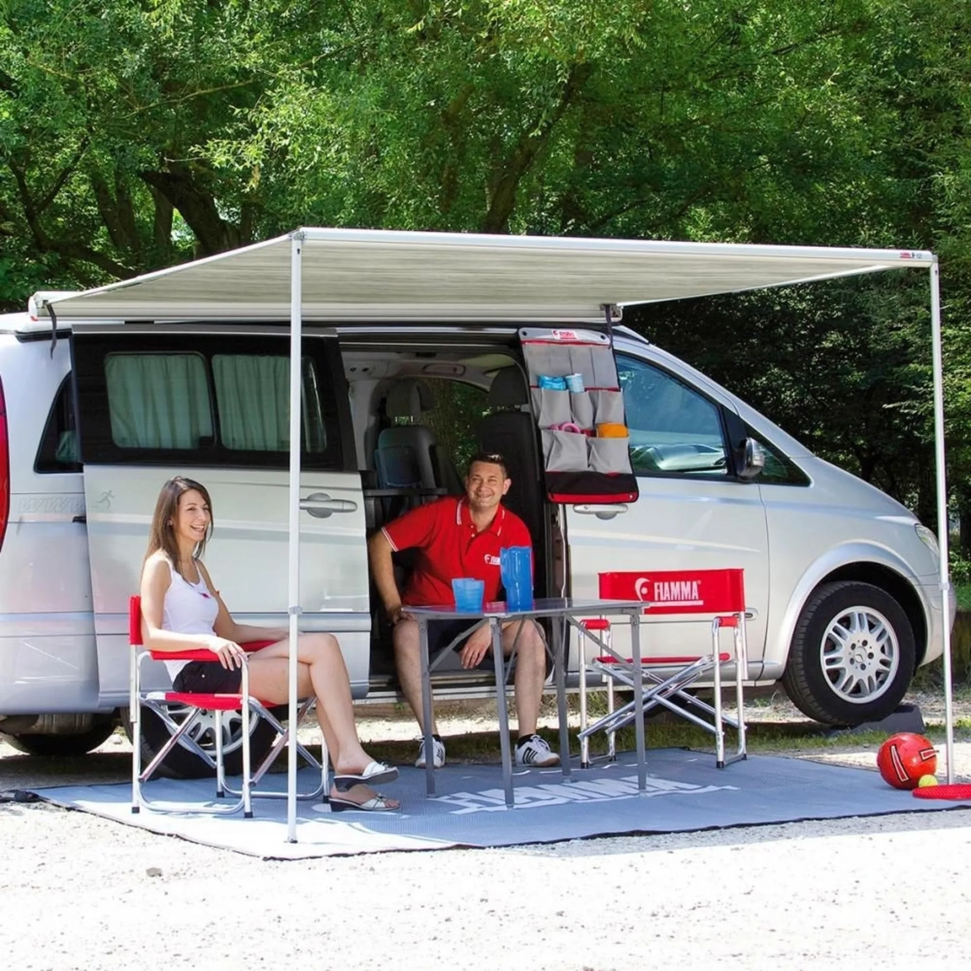 Fiamma F35 Pro 220 Markise Gehäusefarbe Titanium Tuchfarbe Royal Blue 220 cm