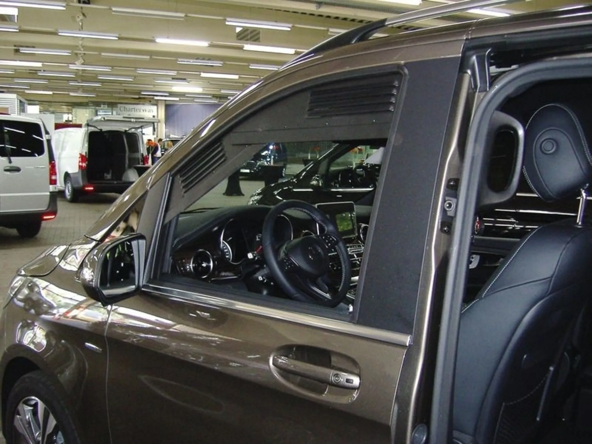 Lüftungsgitter für Mercedes VITO/V-Klasse ab Bj, 01/2014