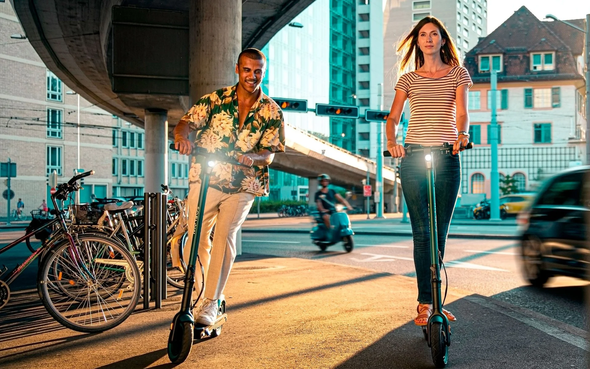 SoFlow S06 klappbarer E-Scooter / Elektroroller mit Straßenzulassung