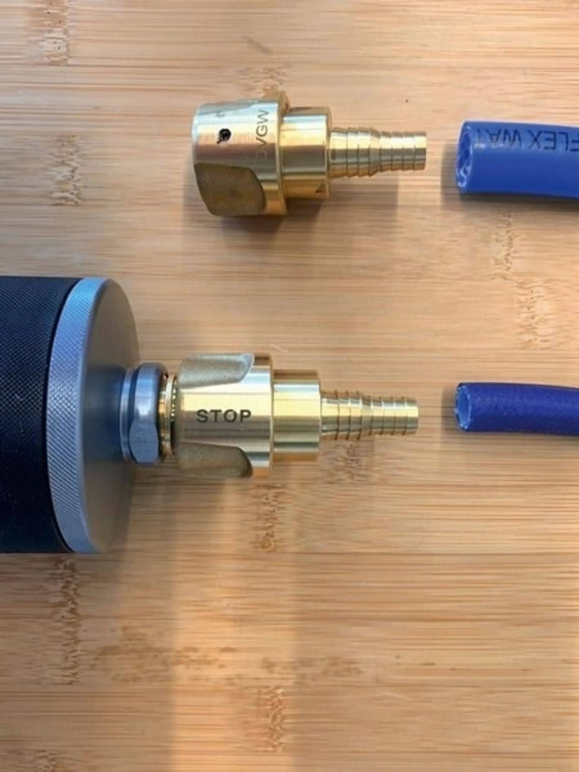 Alb Wasserfilter Travel Anschluss-Set mit GEKA Hybrid Kupplung und Schnellkupplung mit Aquastop