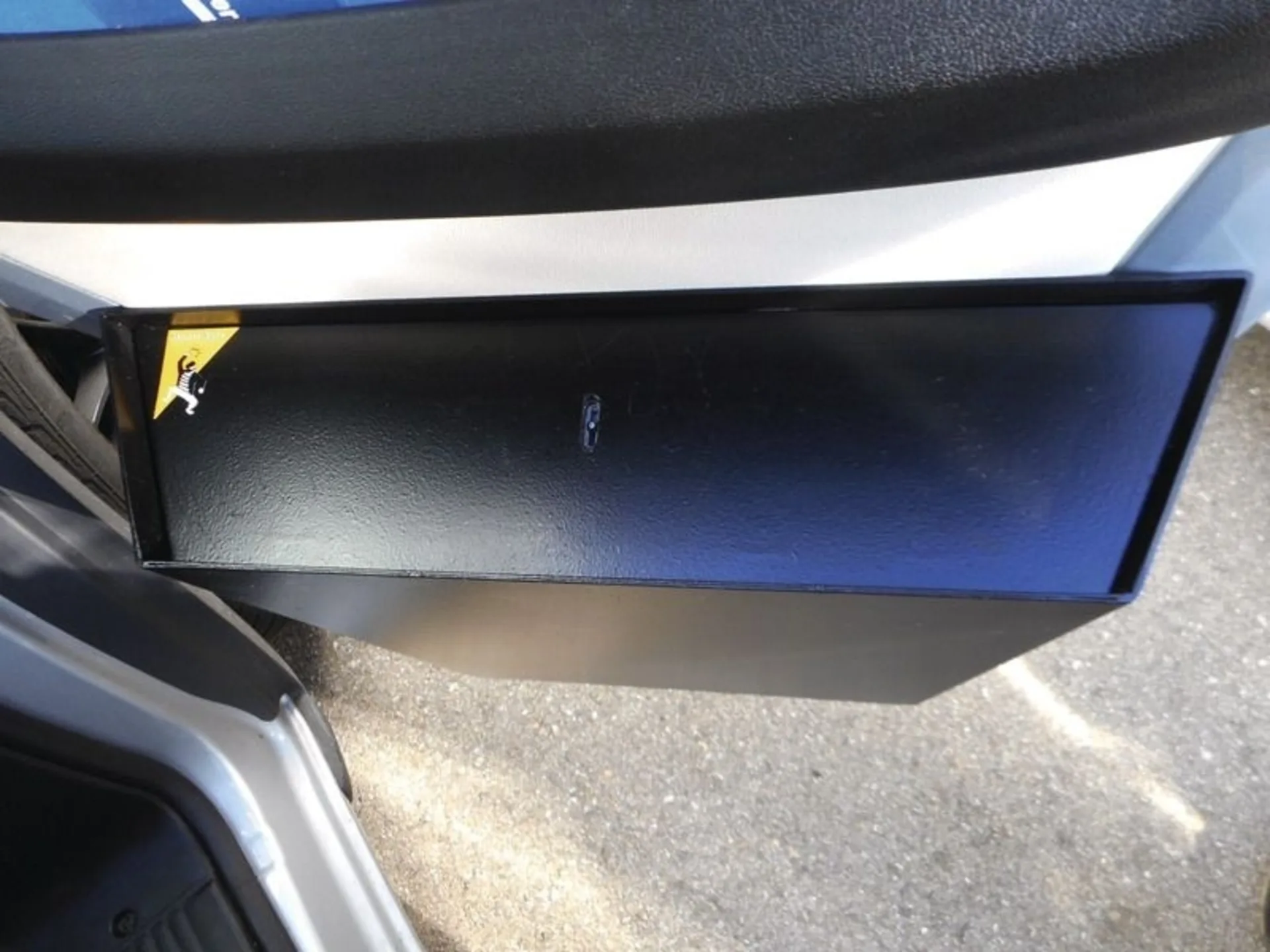 Coffre-fort de porte Eurochassis pour Fiat Ducato X250 et X290 à partir de l'année de fabrication 2006 - Convient pour les portes conducteur et passager