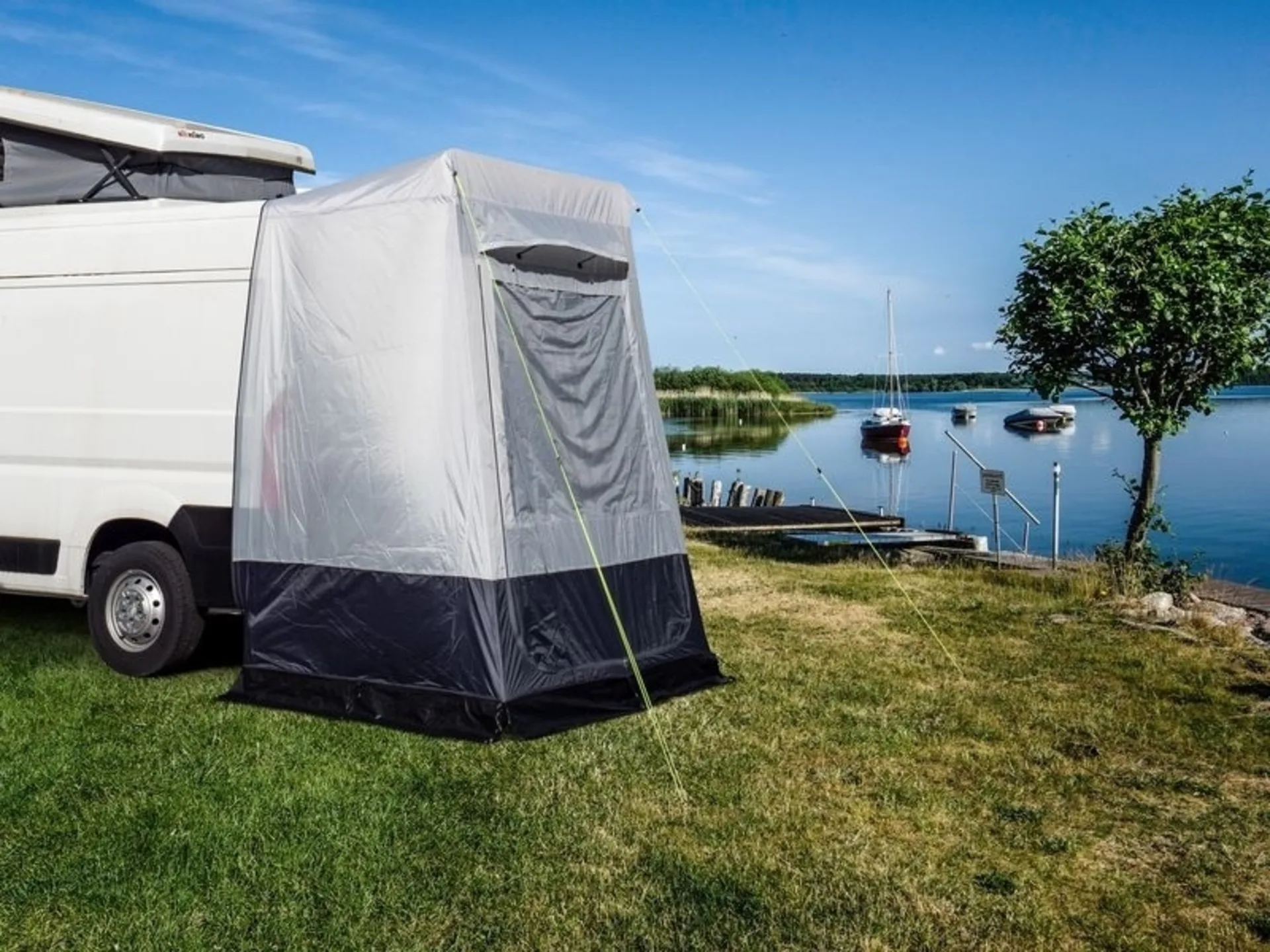DUCATISSIMO PREMIUM Heckzelt für Fiat Ducato und baugleiche Fahrzeuge mit Flügeltüren