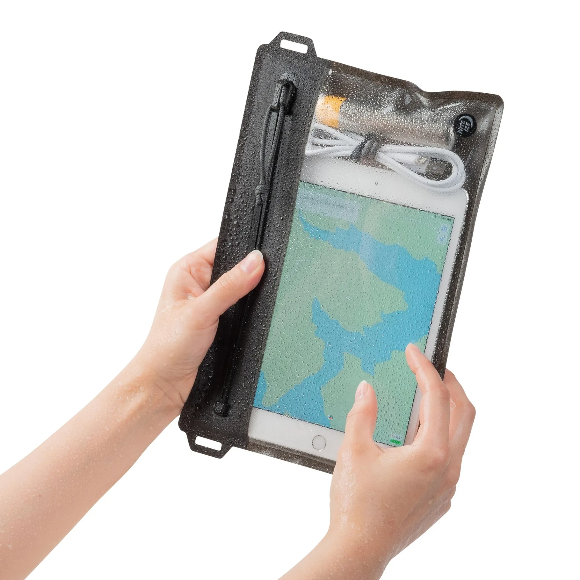 Nite Ize RunOff Waterproof Medium Travel Pouch - Charcoal