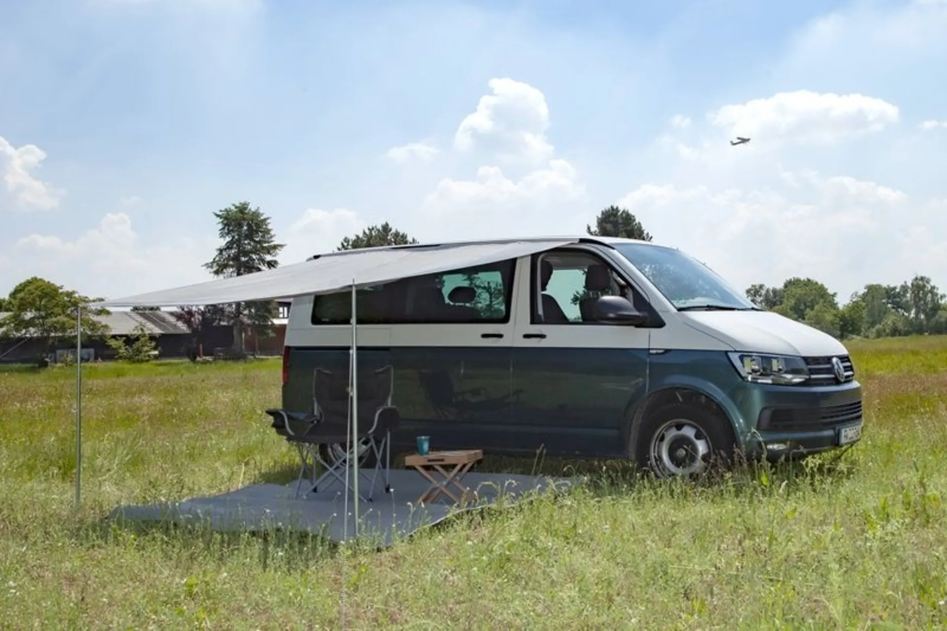 Universal Sonnensegel Como - Kompaktes Sonnendach für Caravans und Reisemobile