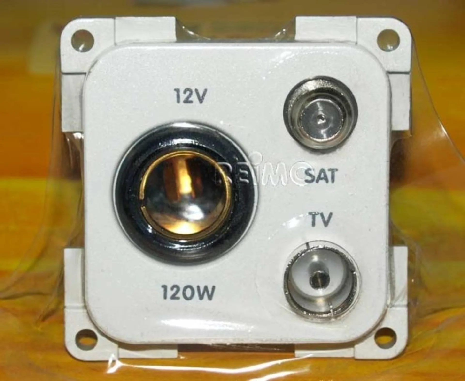 Prise TV et satellite 12V en blanc
