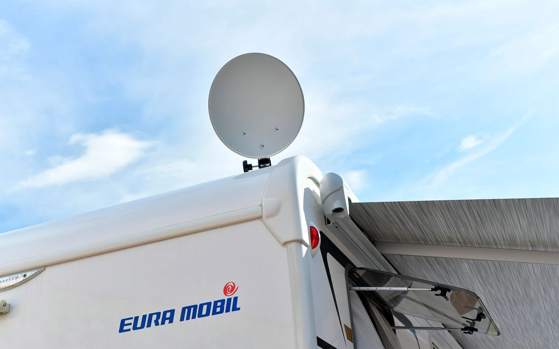 Megasat Mobile Sat-Anlage mit Campingkoffer