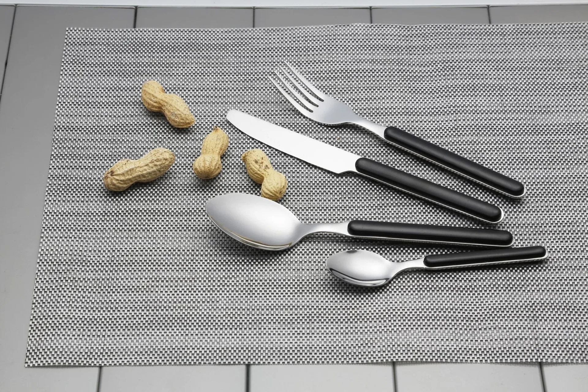 Brunner Besteck 16-teilig (zu Set Enigma 439750)