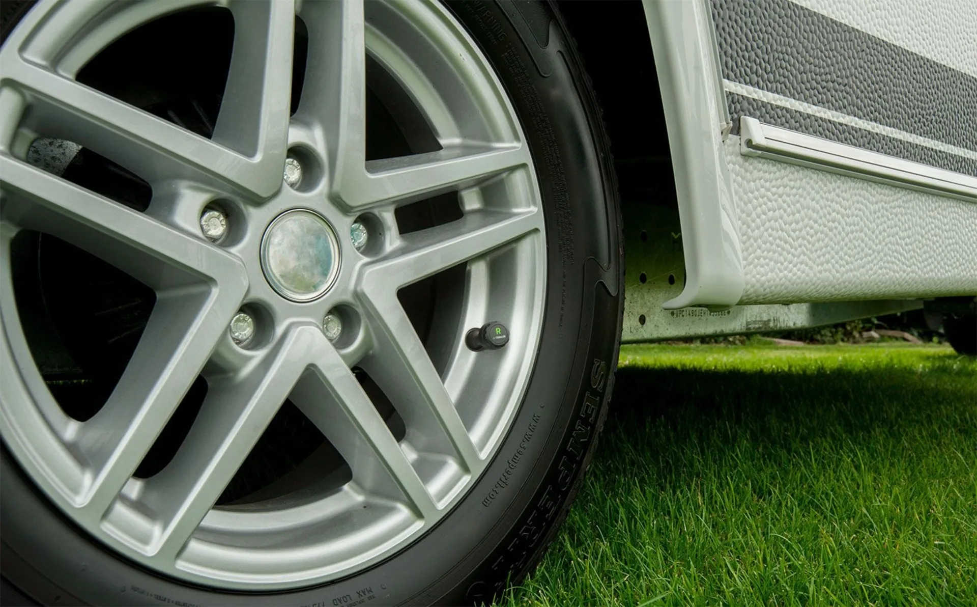 E-Trailer E-Pressure Reifendrucksensoren für Smart Trailer System 2 Stück
