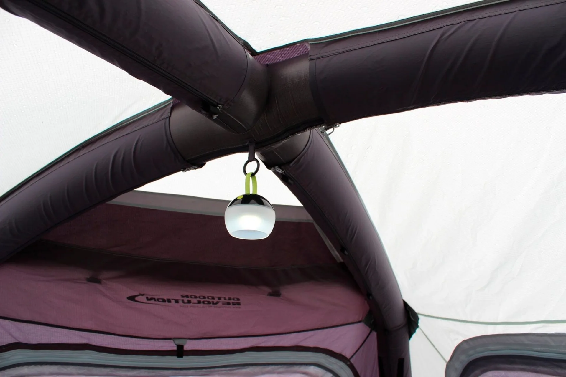 Outdoor Revolution Lanterne de camping à LED suspendue 3,7 V rechargeable Outdoor Revolution Lanterne de camping à LED suspendue 3,7 V rechargeable