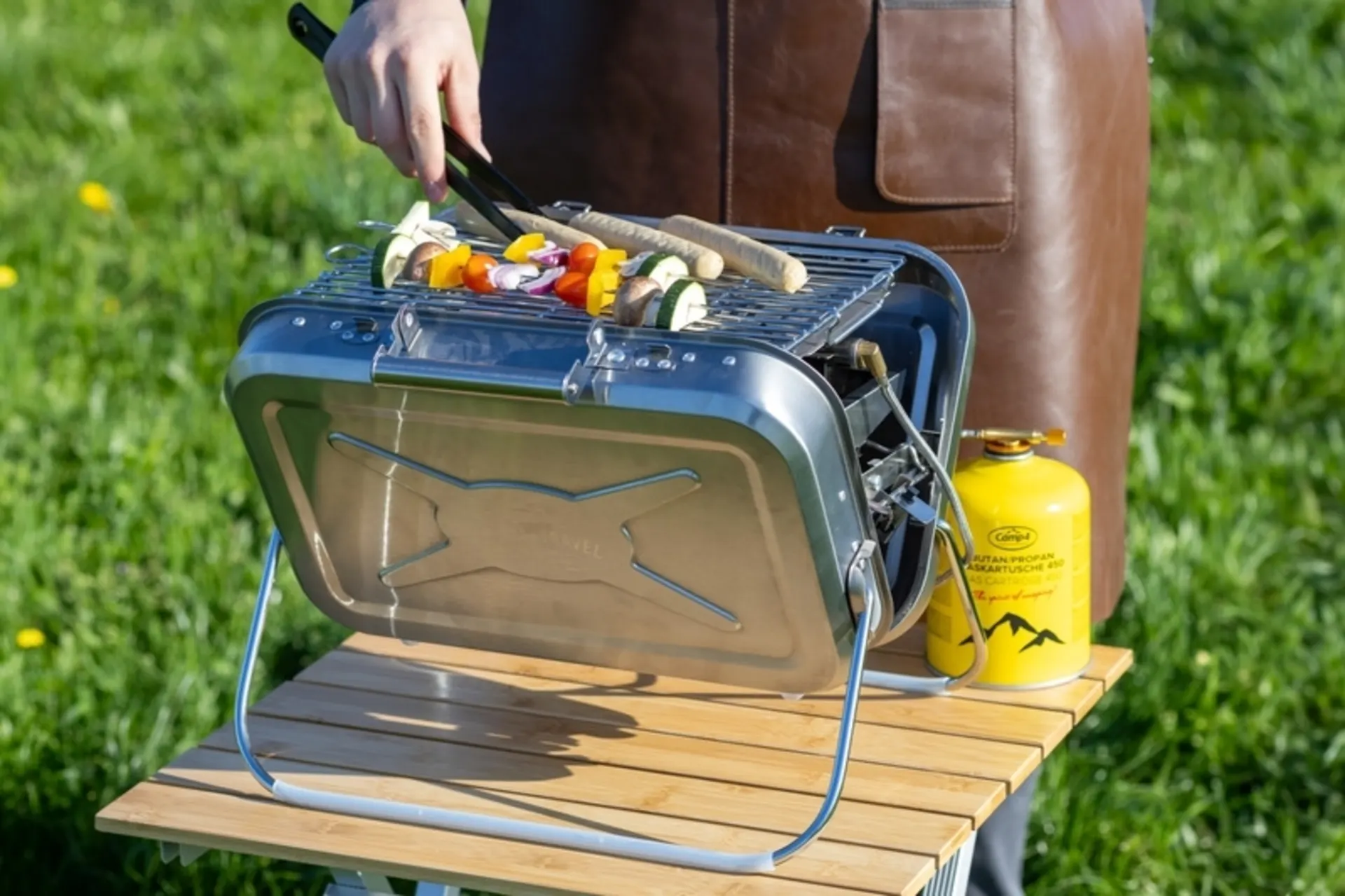Koffergasgrill aus Edelstahl