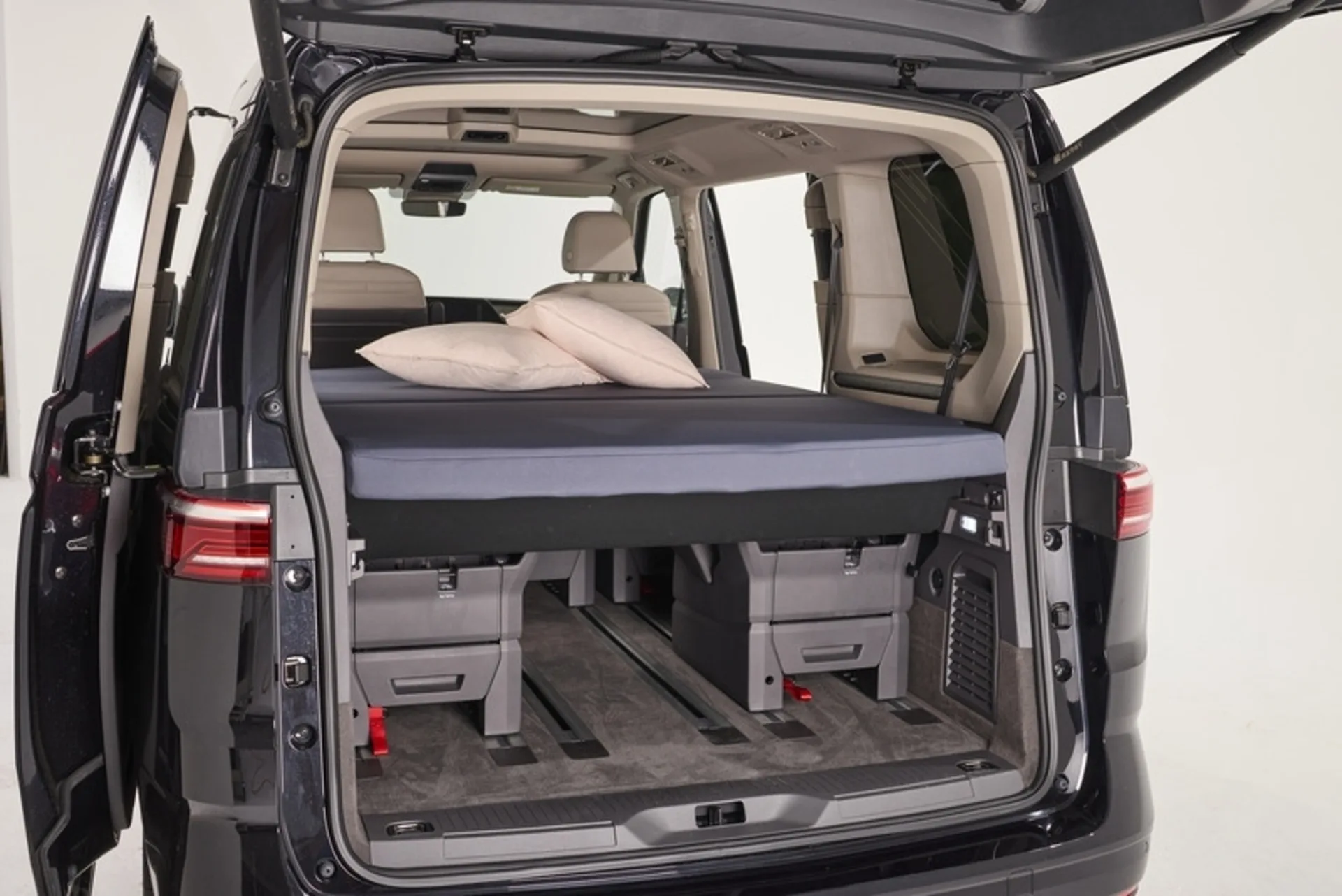 Klappbares Schlafmodul für Volkswagen Multivan >2021