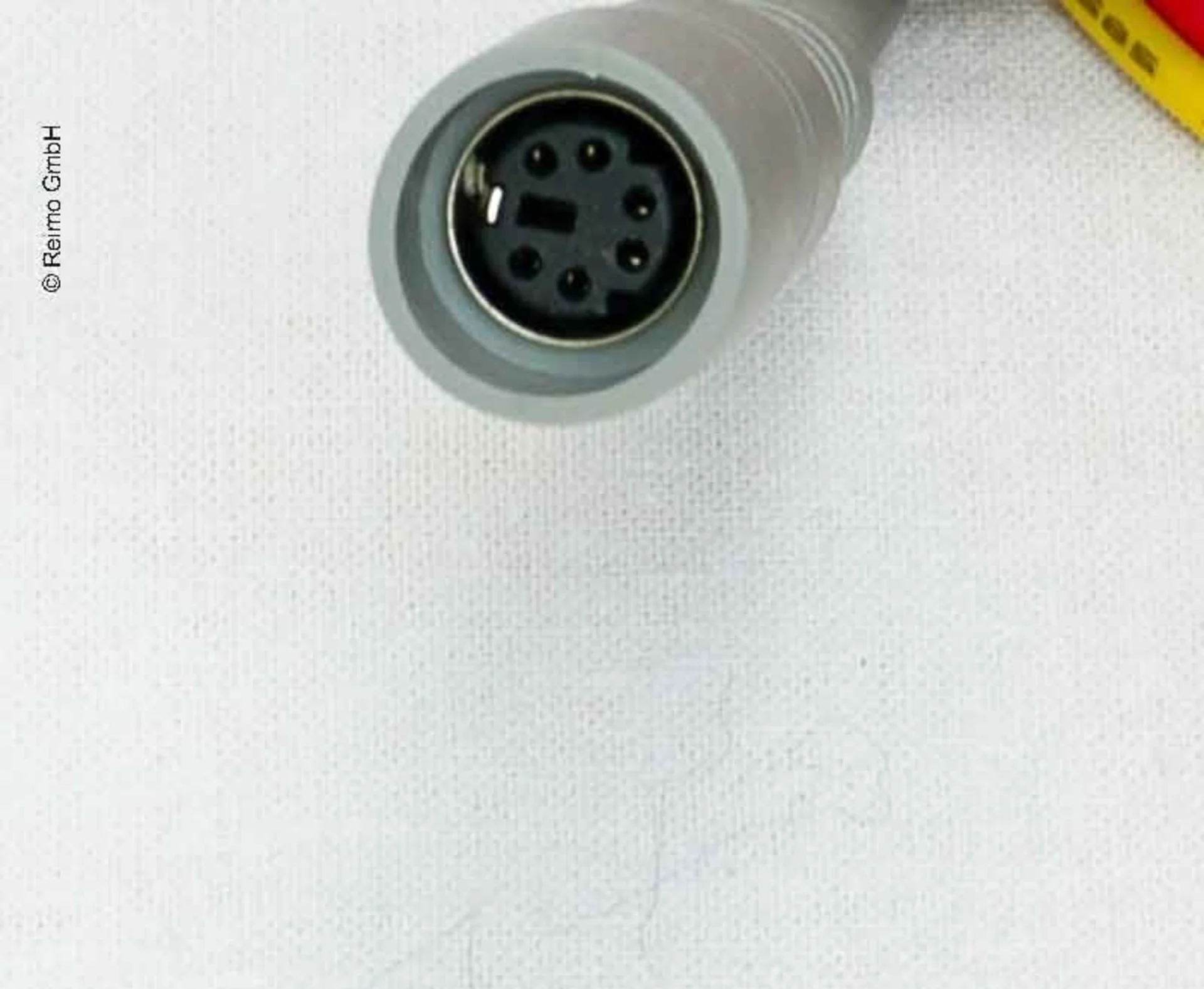 Adapter für Kameraanschluss an Cinch-Kabel: RV-Adapter-NAV