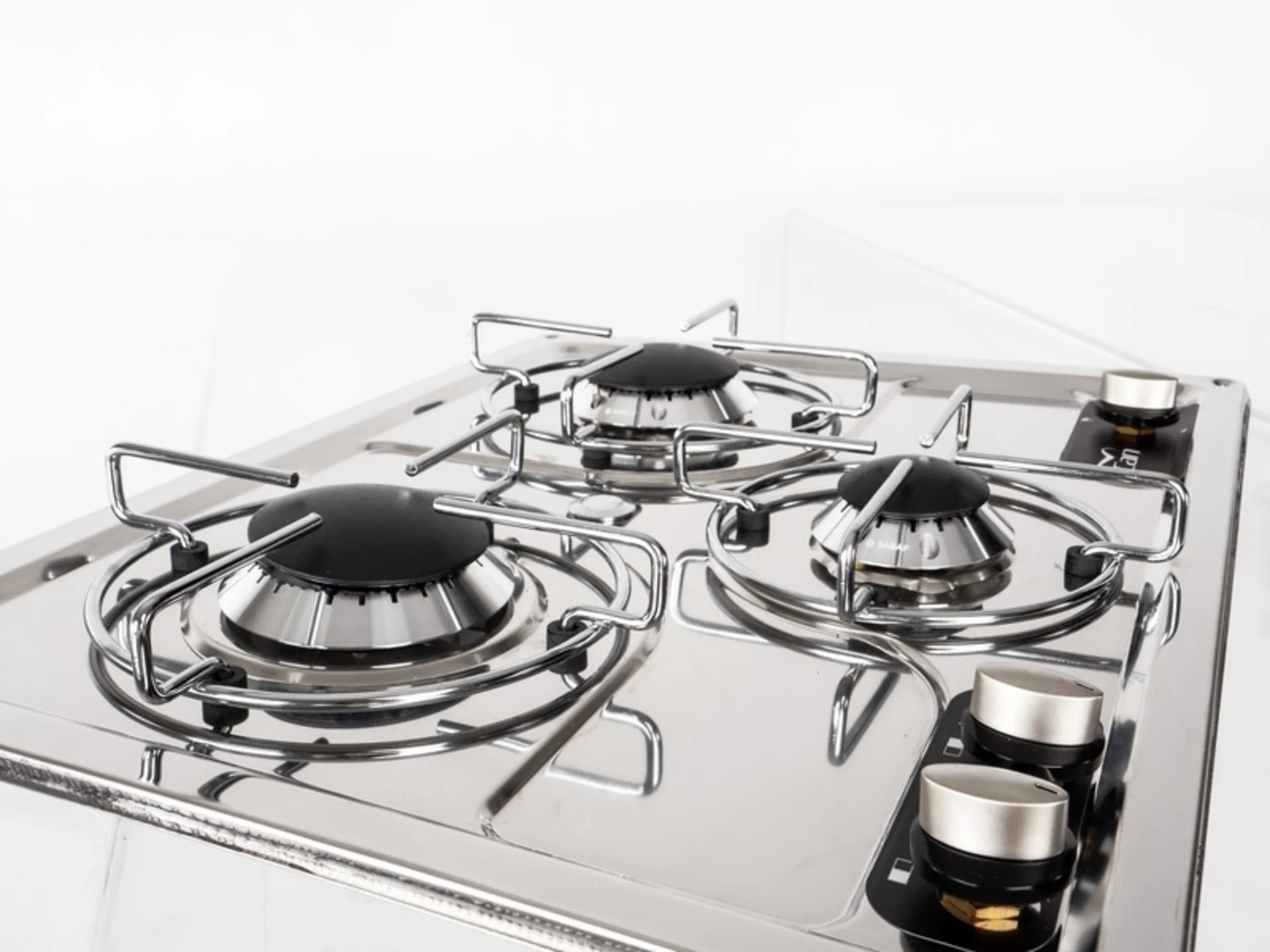 Cuisinière en acier inoxydable avec 3 feux et 3 niveaux de puissance
