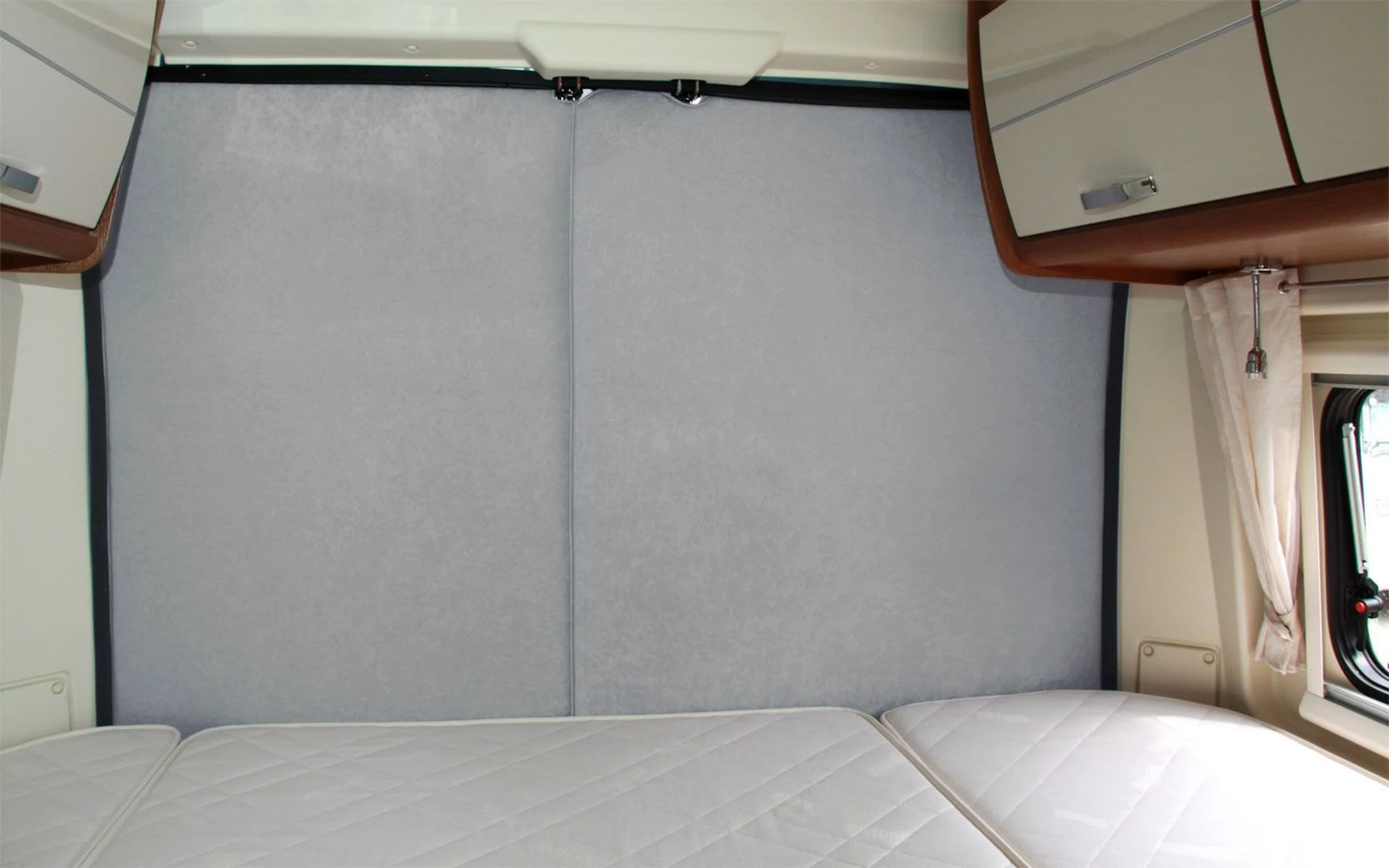 Hindermann Thermovorhang für Fiat Ducato Hecktüren