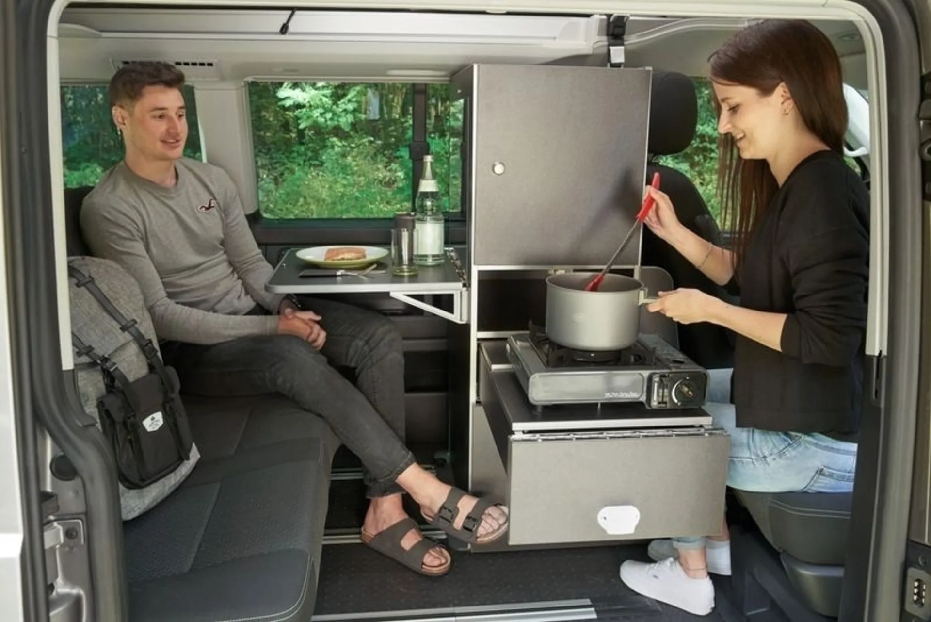 Calischrank mit Kocher für VW T5 / T6 / T6.1 California Beach und Multivan in Dekor Pearl