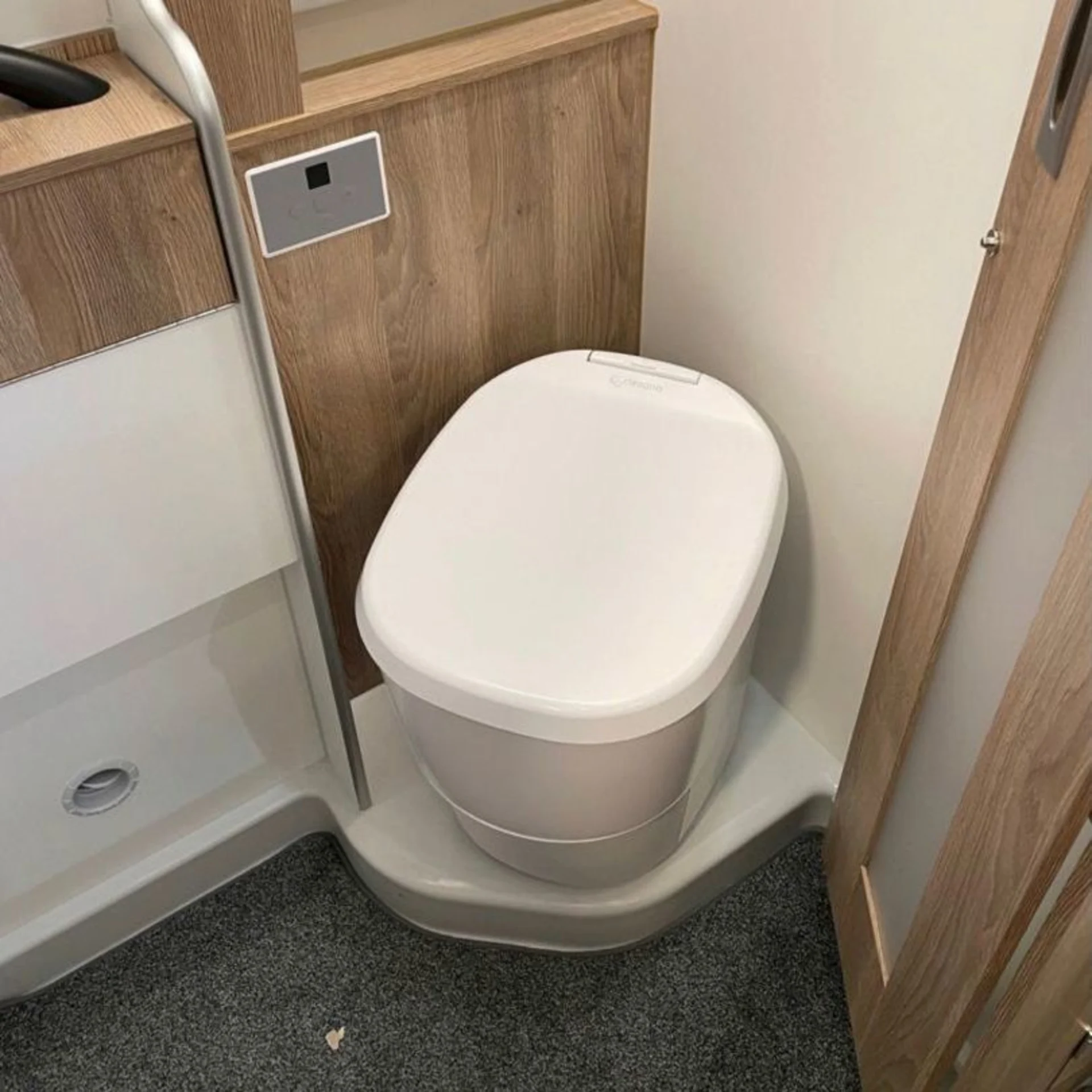 Clesana Toilette C1 avec adaptateur L Toilette à poche Toilette sèche 12 V