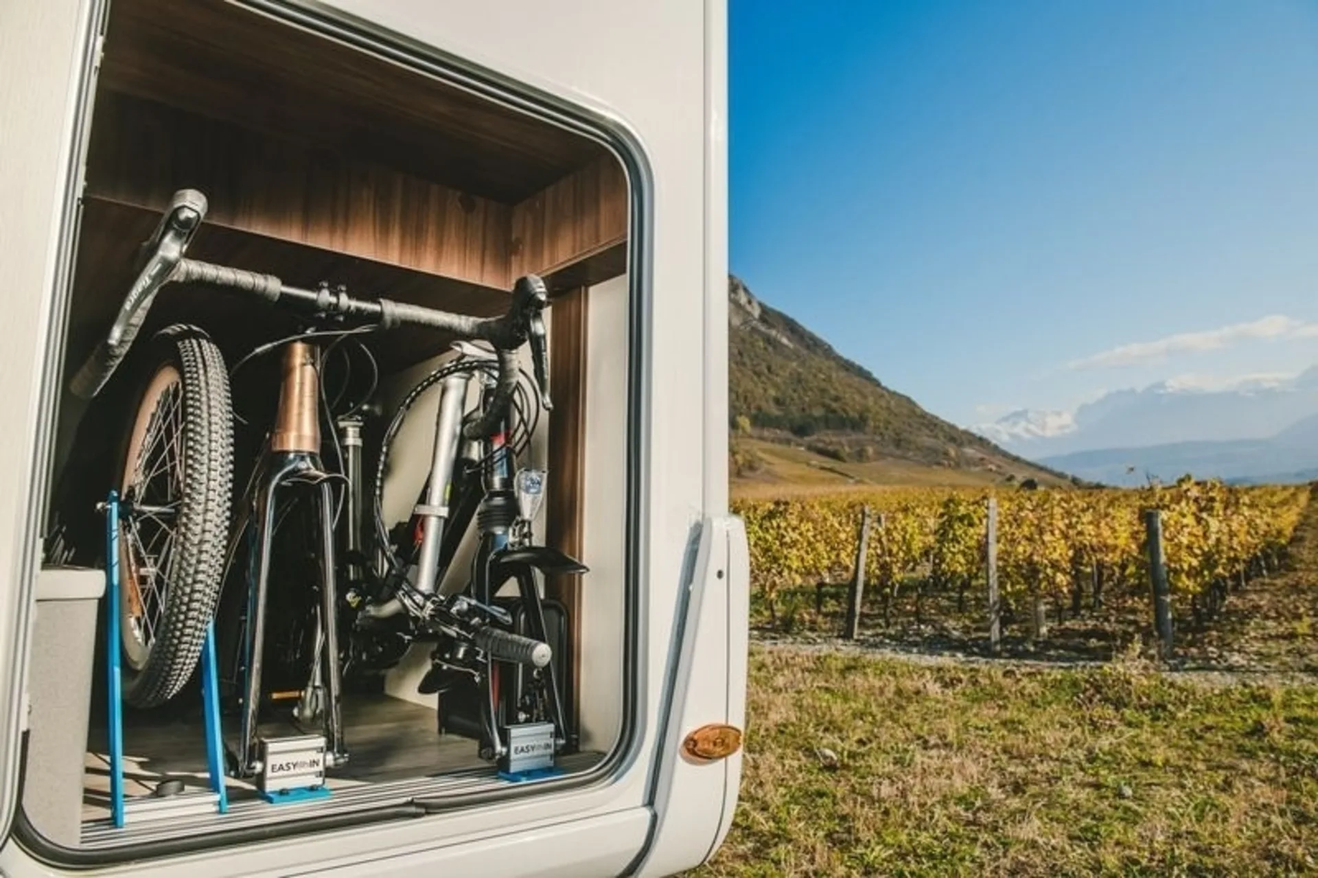 EASYIN Fahrradträger mit einer Radstütze
