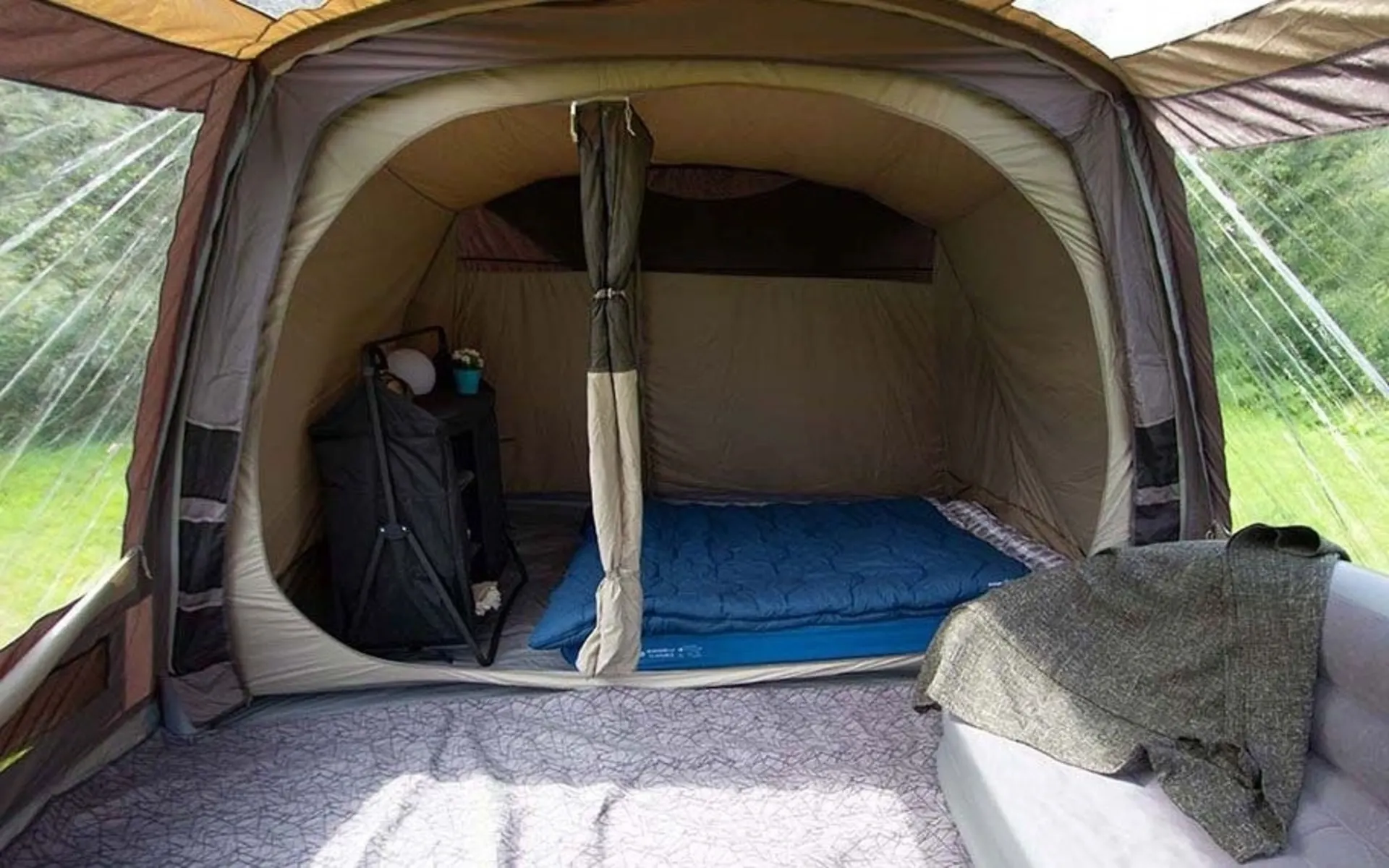 Vango Utopia II Air TC 500 aufblasbares Familienzelt