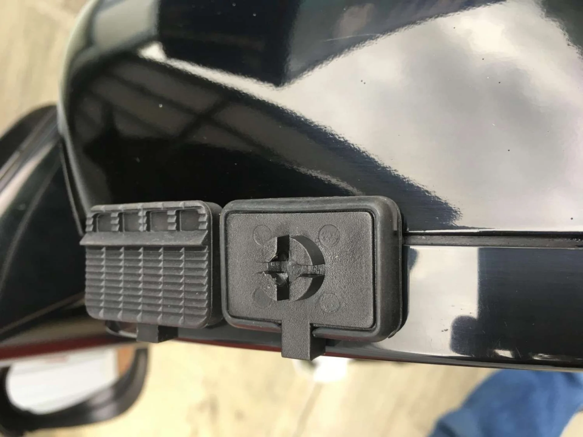 Milenco Aero LR Pads Pinces pour rétroviseurs extérieurs Lot de 4 pour Land Rover Discovery à partir de l'année 2014