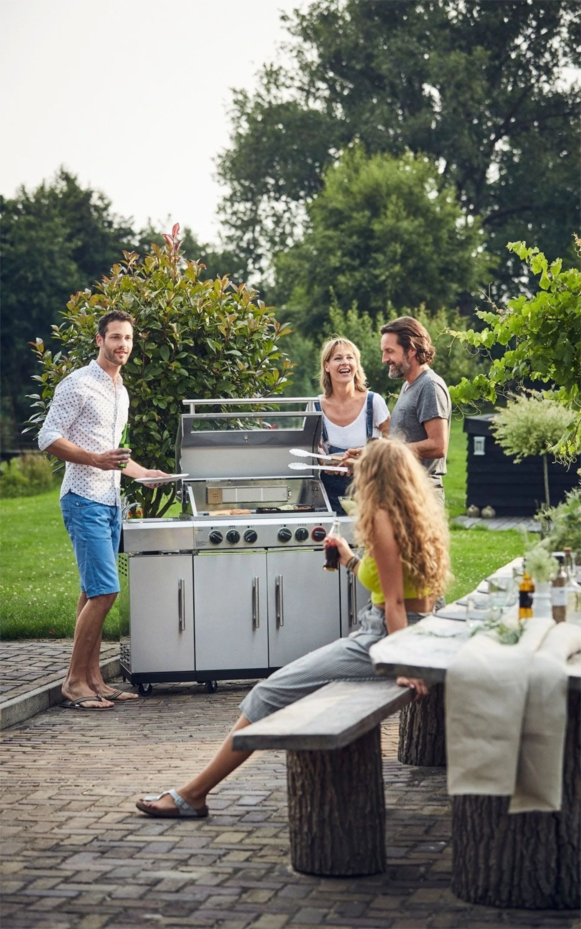 Enders Kansas Pro 4 SIK Profi Turbo Gasgrill 50 mb