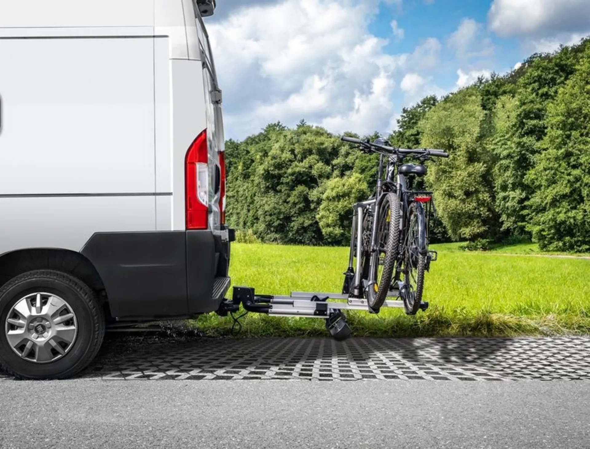 LAS SD260 Porte-vélos d'attelage à porte battante