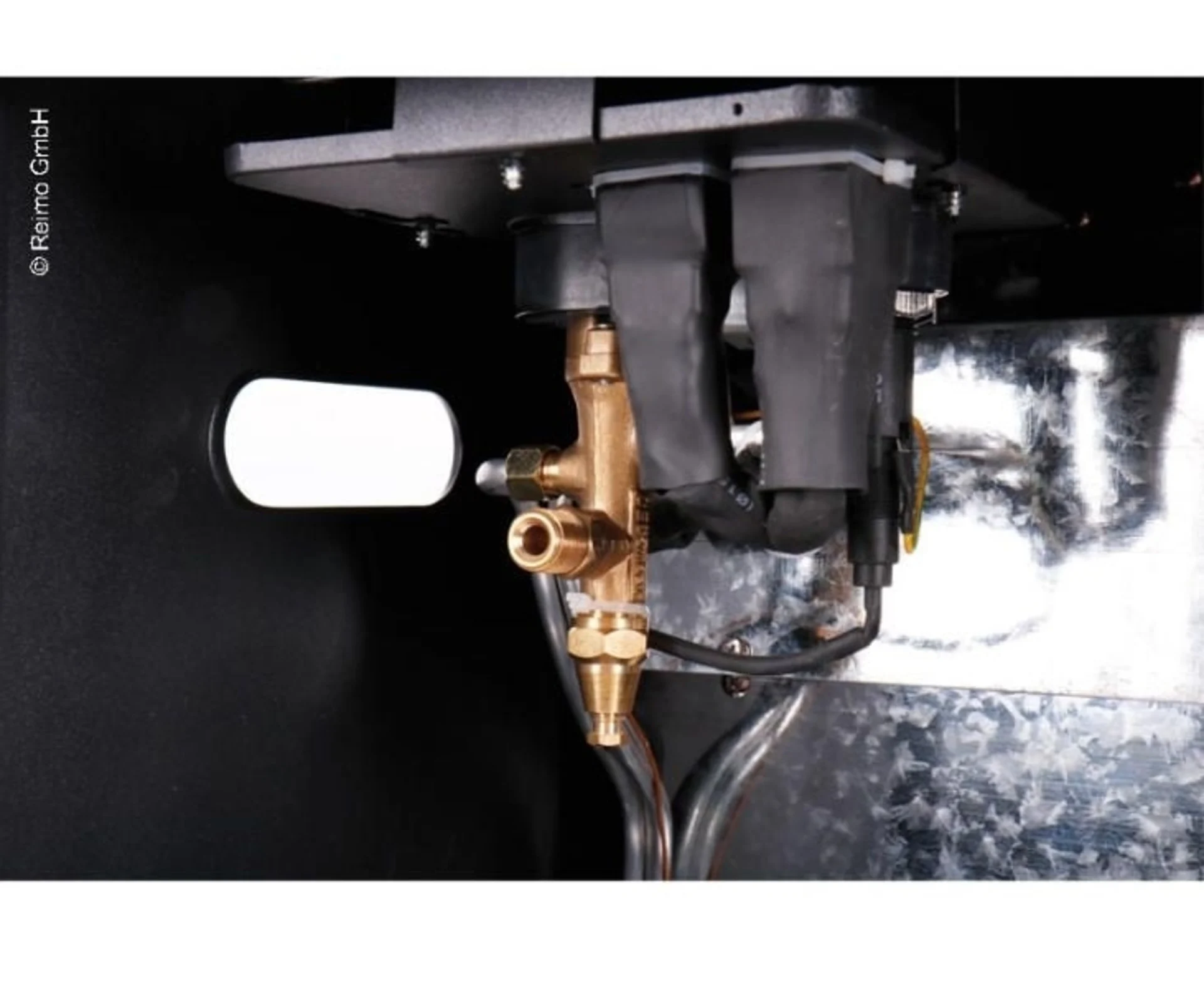 Chauffe-eau Carbest 3 en 1 /élec., gaz, vanne / 4,2Kw 50
