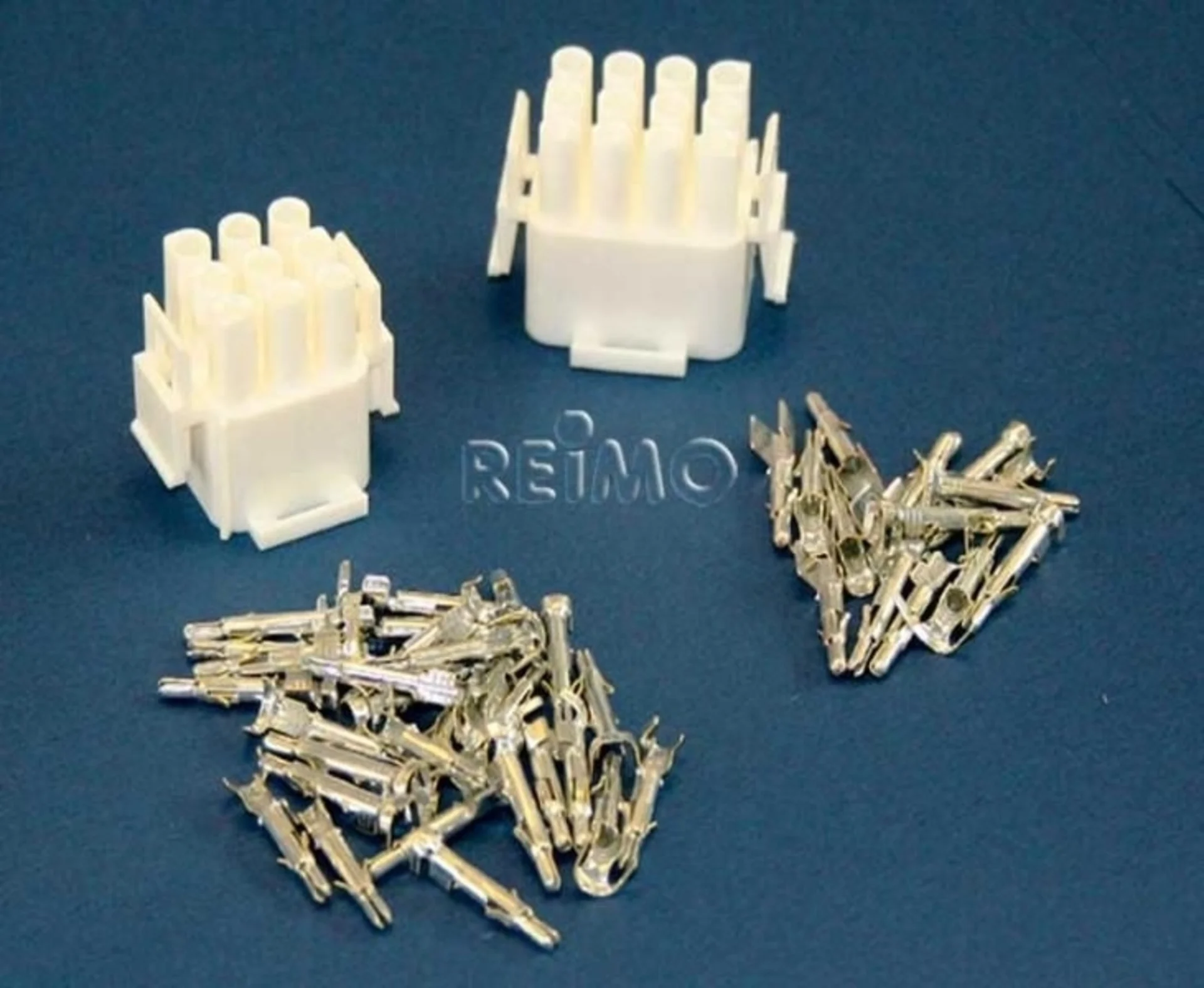 Kit de boîtiers de prises 6+9