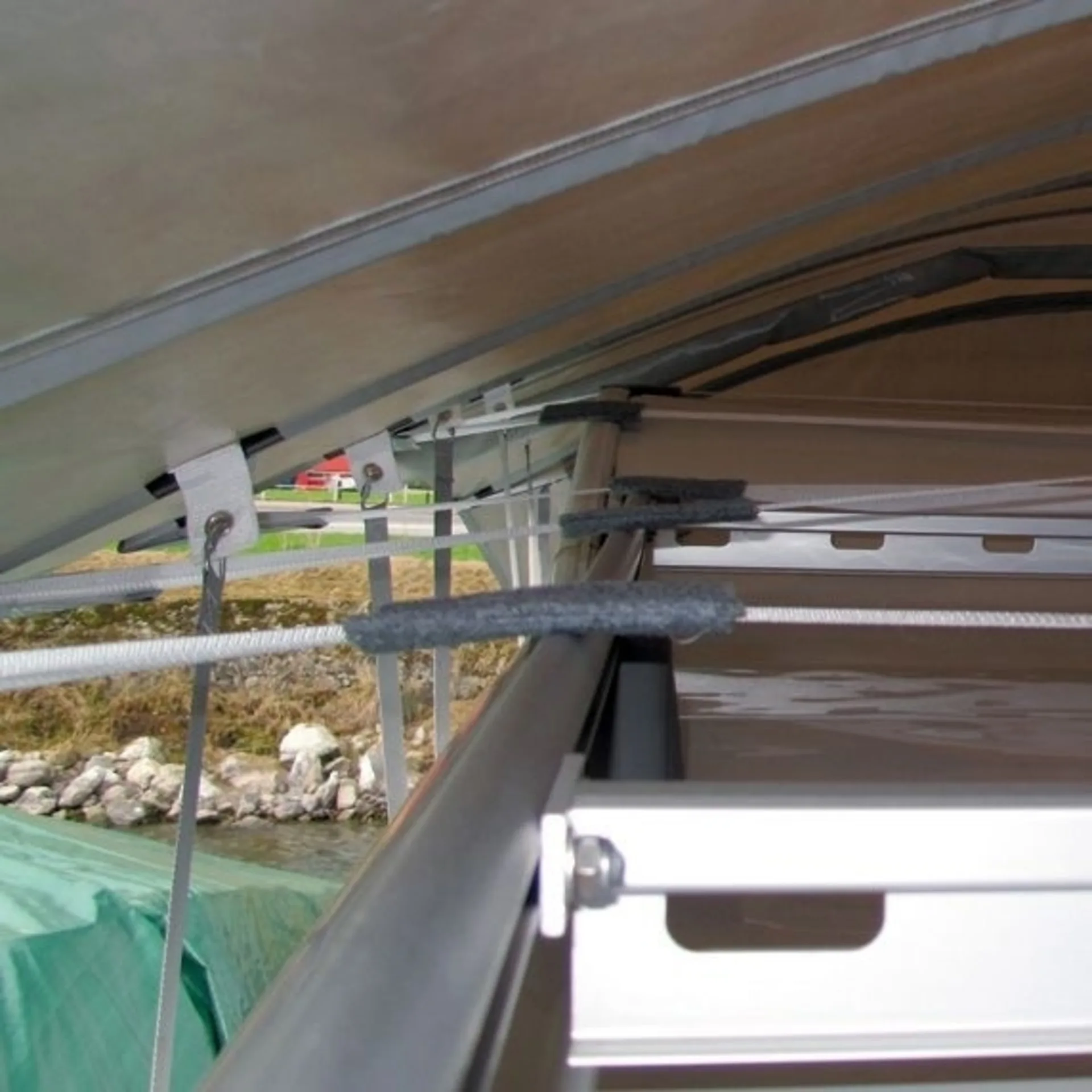 Schutzdach VANprotect, 686 – 725 686 - 725 cm - Grösse 6