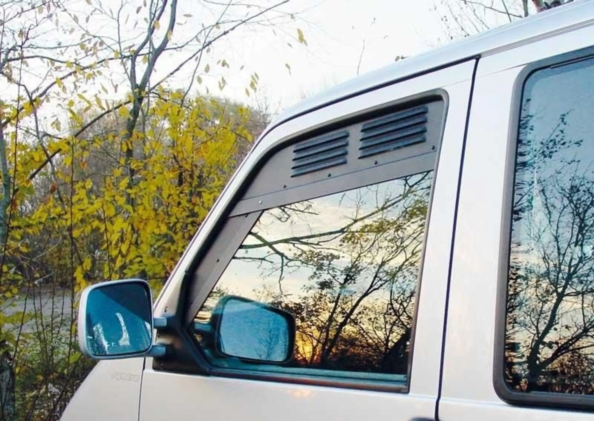 Fahrerhaus Lüftungsgitter für VW T5/T6 ab Bj, 2004