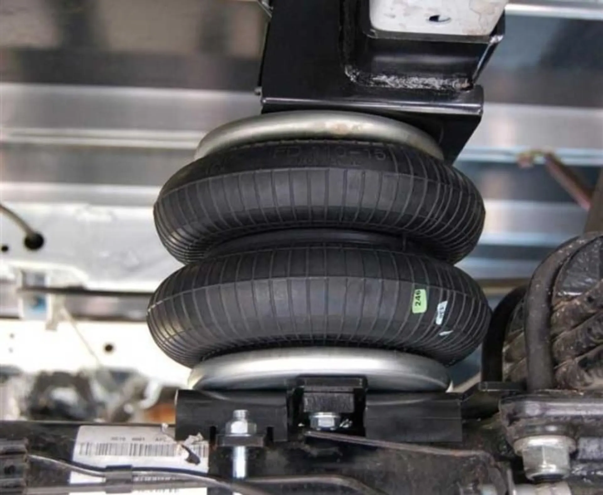 Komfort Set für Fiat Ducato 250 UK Version - VB-SemiAir-2-Kreis-Zusatzluftfeder