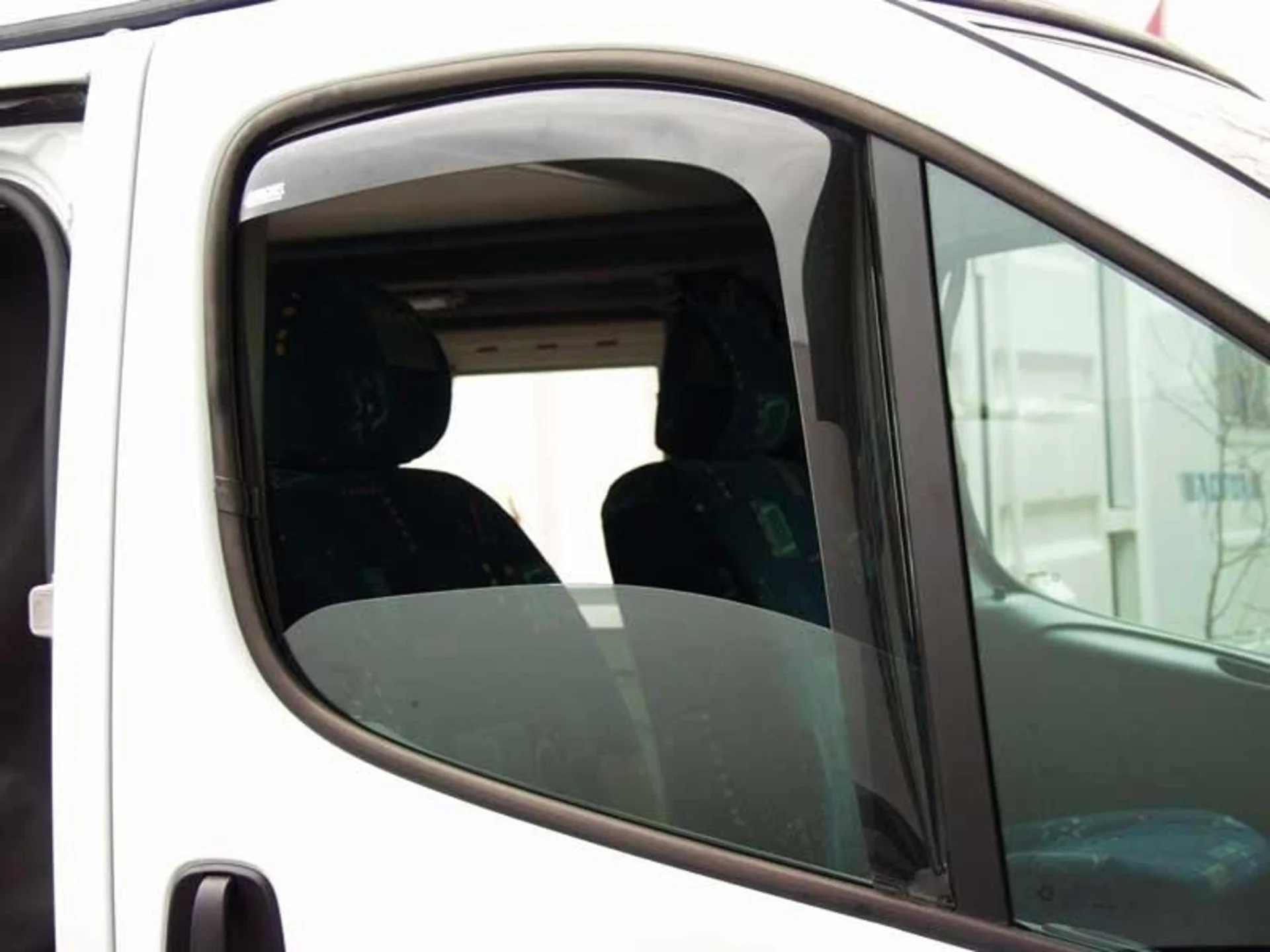 Déflecteur de vent pour Renault Trafic 2014