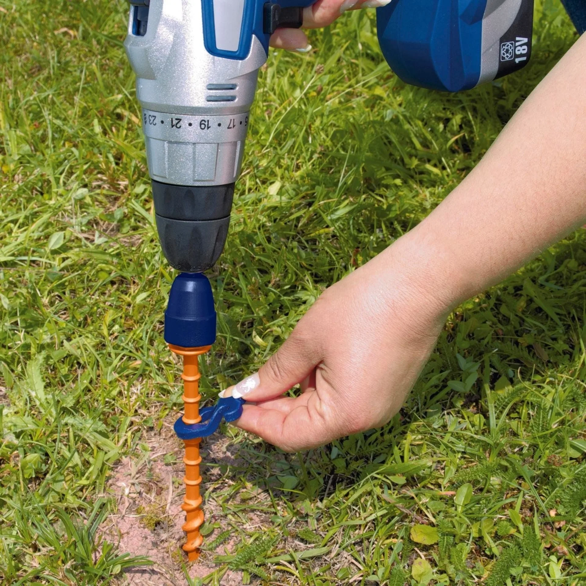 Peggy Peg outil combiné