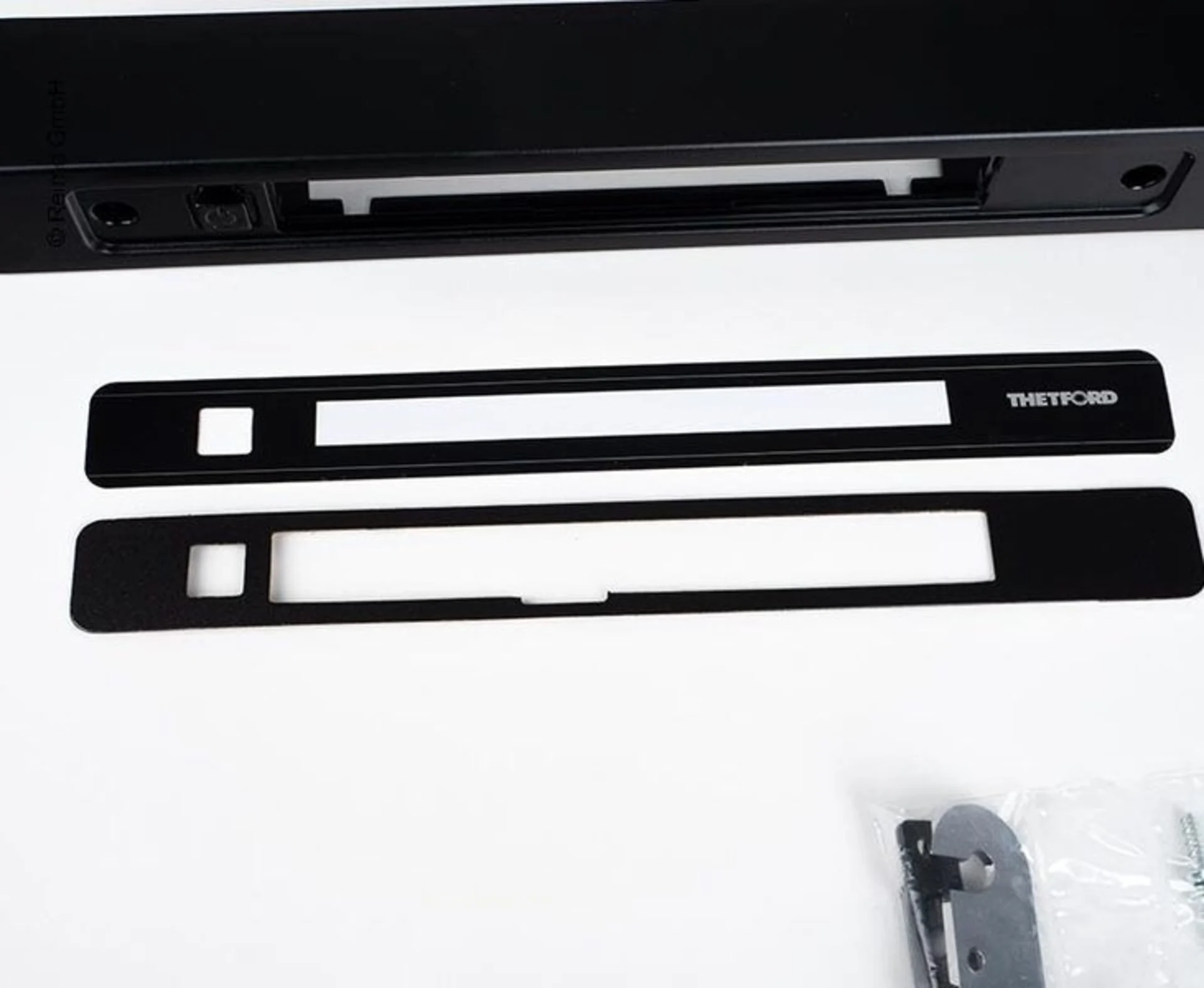 Türumbaukit für Thetford Kühlschrank N3090A/N3100A/N3108A/N3145A/N3170A