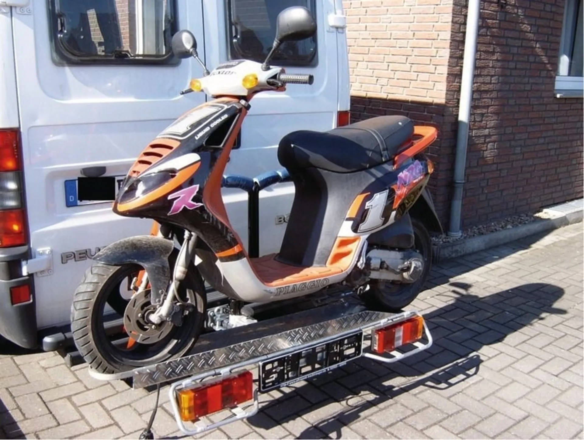 Support d'attelage pour vélo électrique et scooter avec rampe d'accès, charge utile de 90kg
