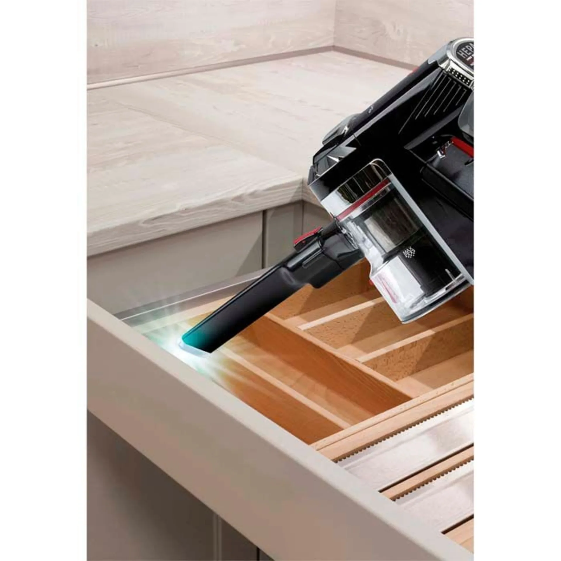 Invictus X9 aspirateur à batterie y compris mini brosse électrique motorisée 14 pièces