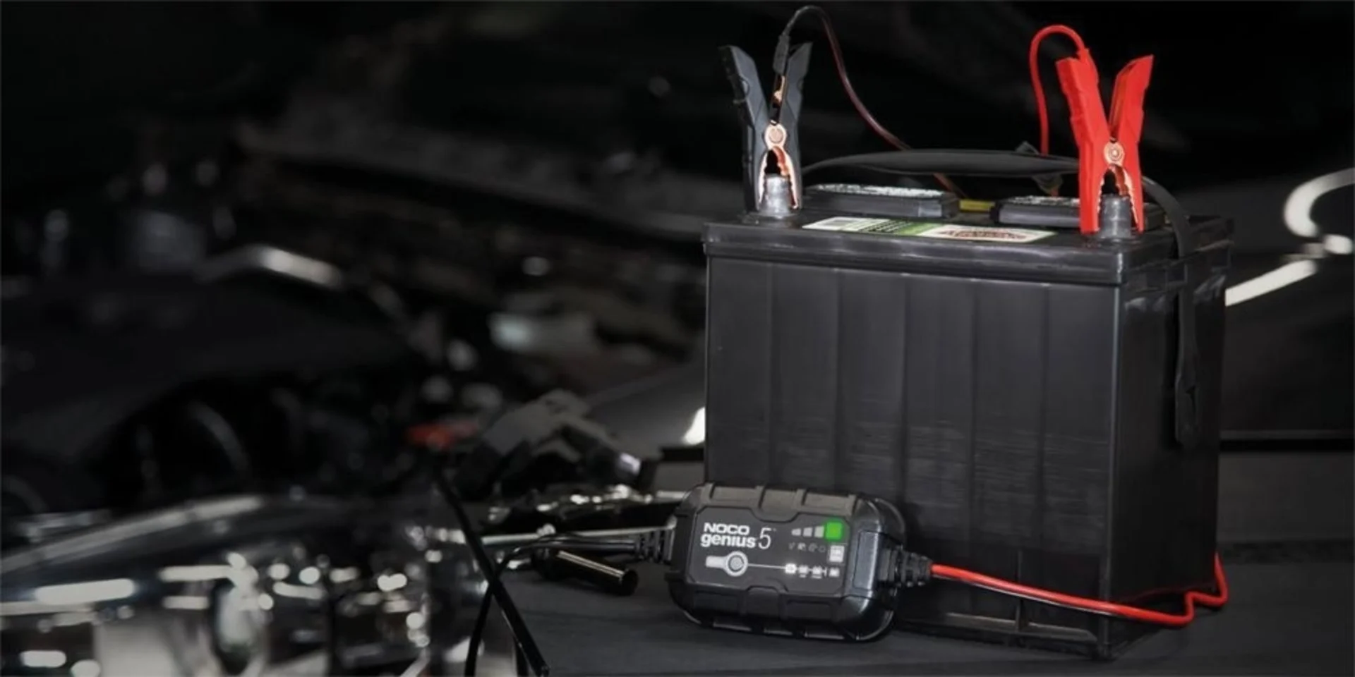 NOCO - Batterieladegerät 6/12 V 5 A 161 x 117 x 49 mm, auch für Lithium-Batterien NOCO - Batterieladegerät 6/12 V 5 A 161 x 117 x 49 mm, auch für Lithium-Batterien