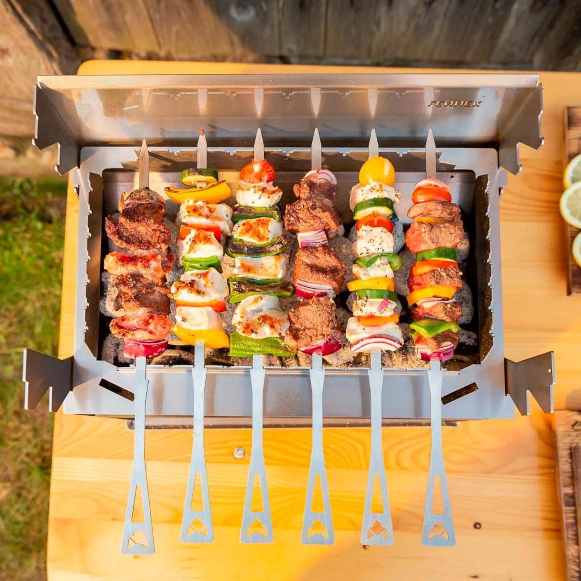 Lot de supports pour brochettes Fennek pour le barbecue Fennek 2.0 Lot de supports pour brochettes Fennek pour le barbecue Fennek 2.0